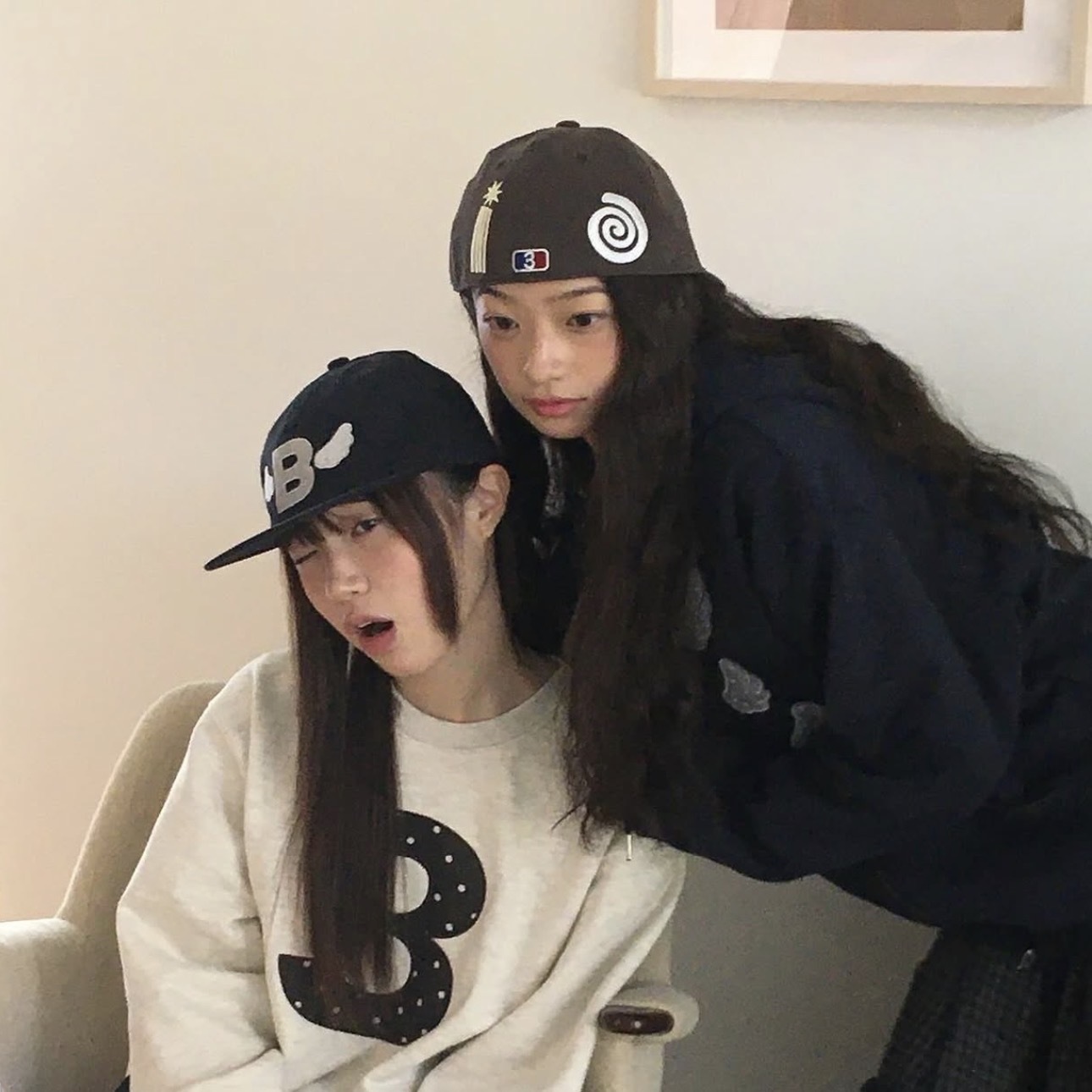 BAUF 天使之翼 全封帽 老帽 正反兩戴 三色 韓國代購