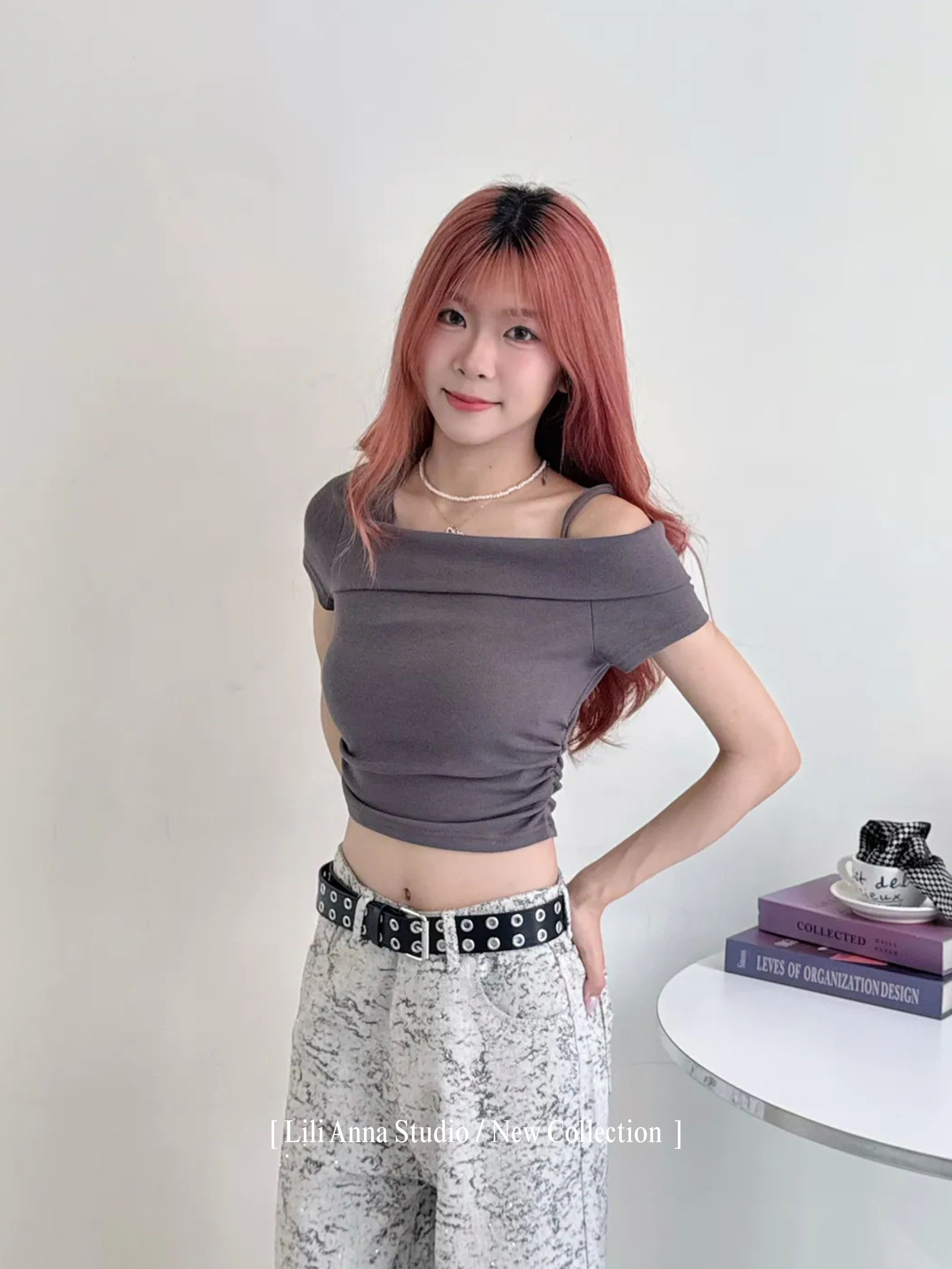 半平口細肩帶收腰上衣-0320