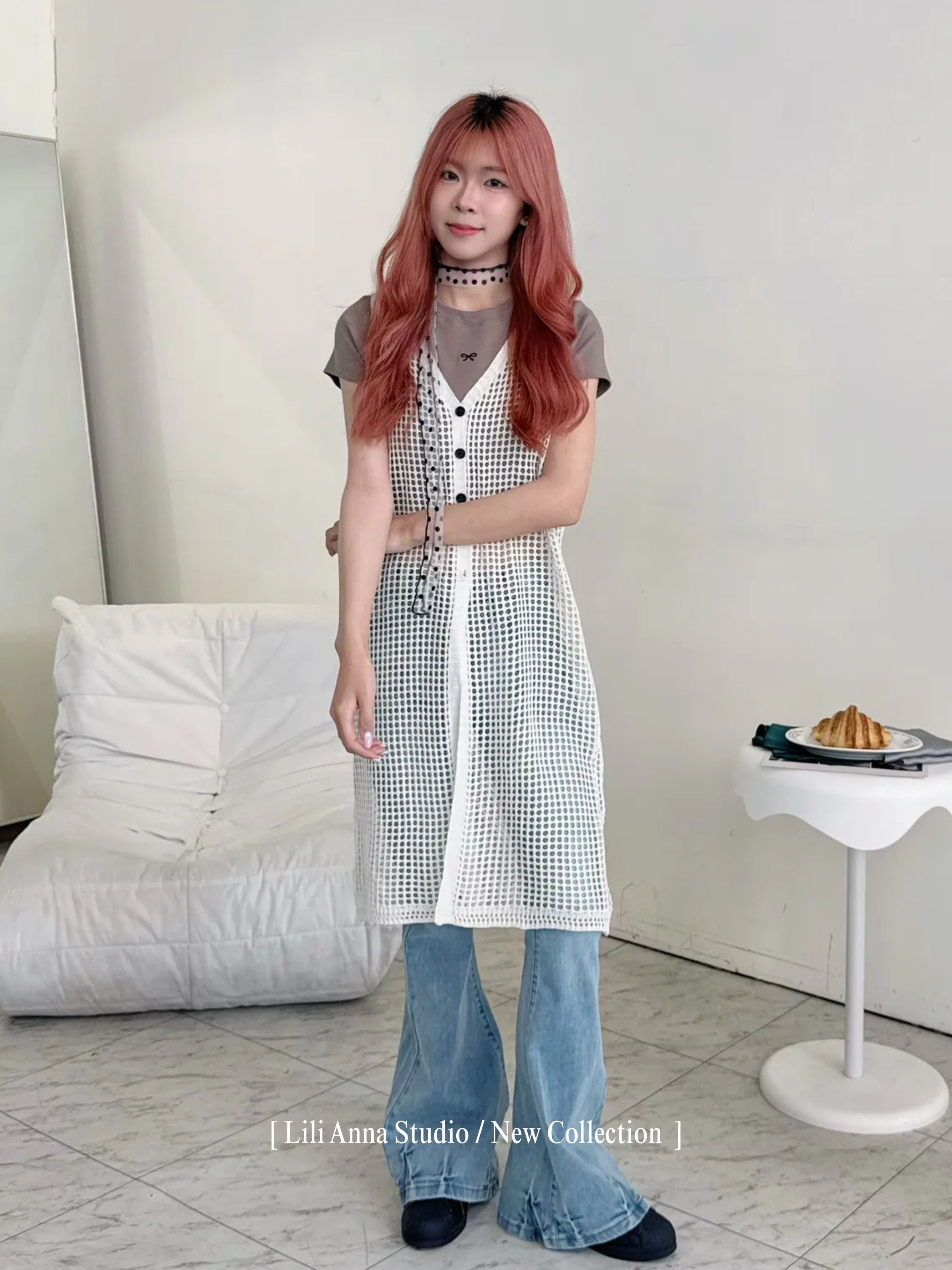 鈕扣洞洞吊帶洋裝-3811