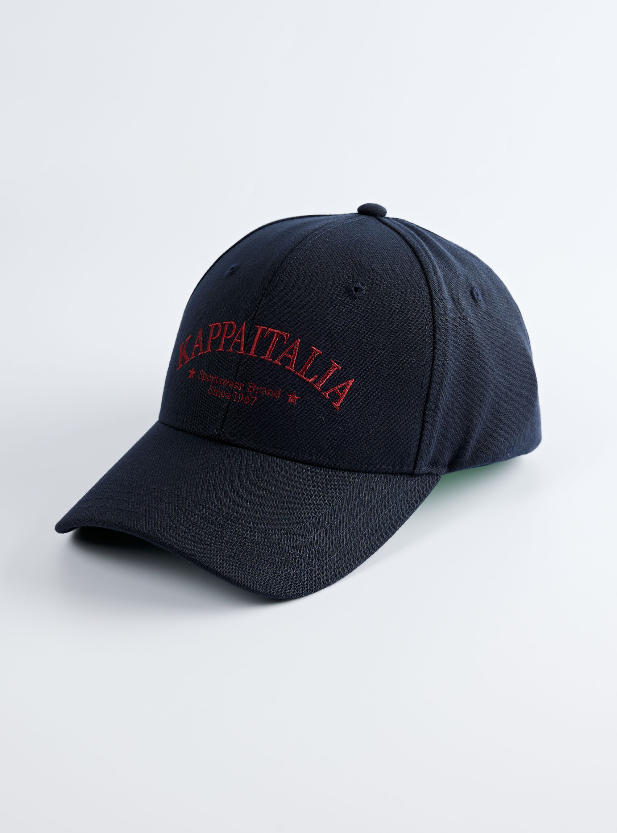 學院風字母刺繡球帽 (深藍）