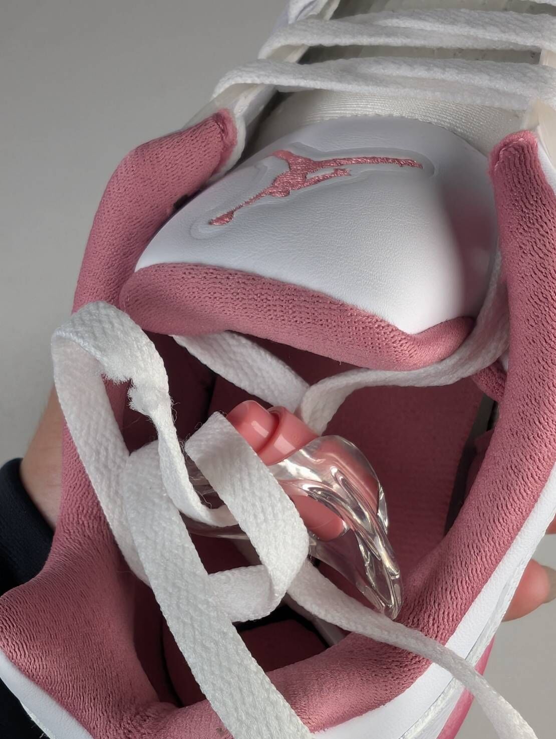 左右腳鞋底發黃 左腳鞋帶斷裂 DX4390-116/5Y Air Jordan 5 Low GS "Desert Berry" 珊瑚粉白 休閒鞋 女鞋 大童