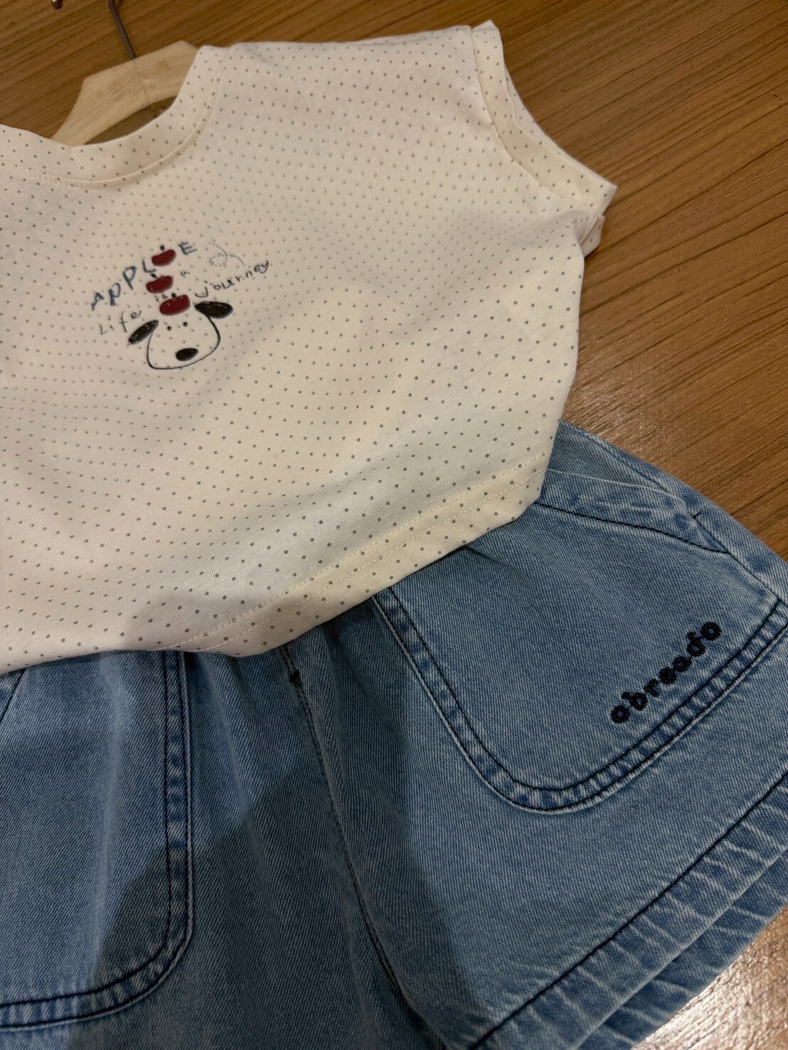 9169套裝 蘋果狗點點短袖+9179牛仔短褲