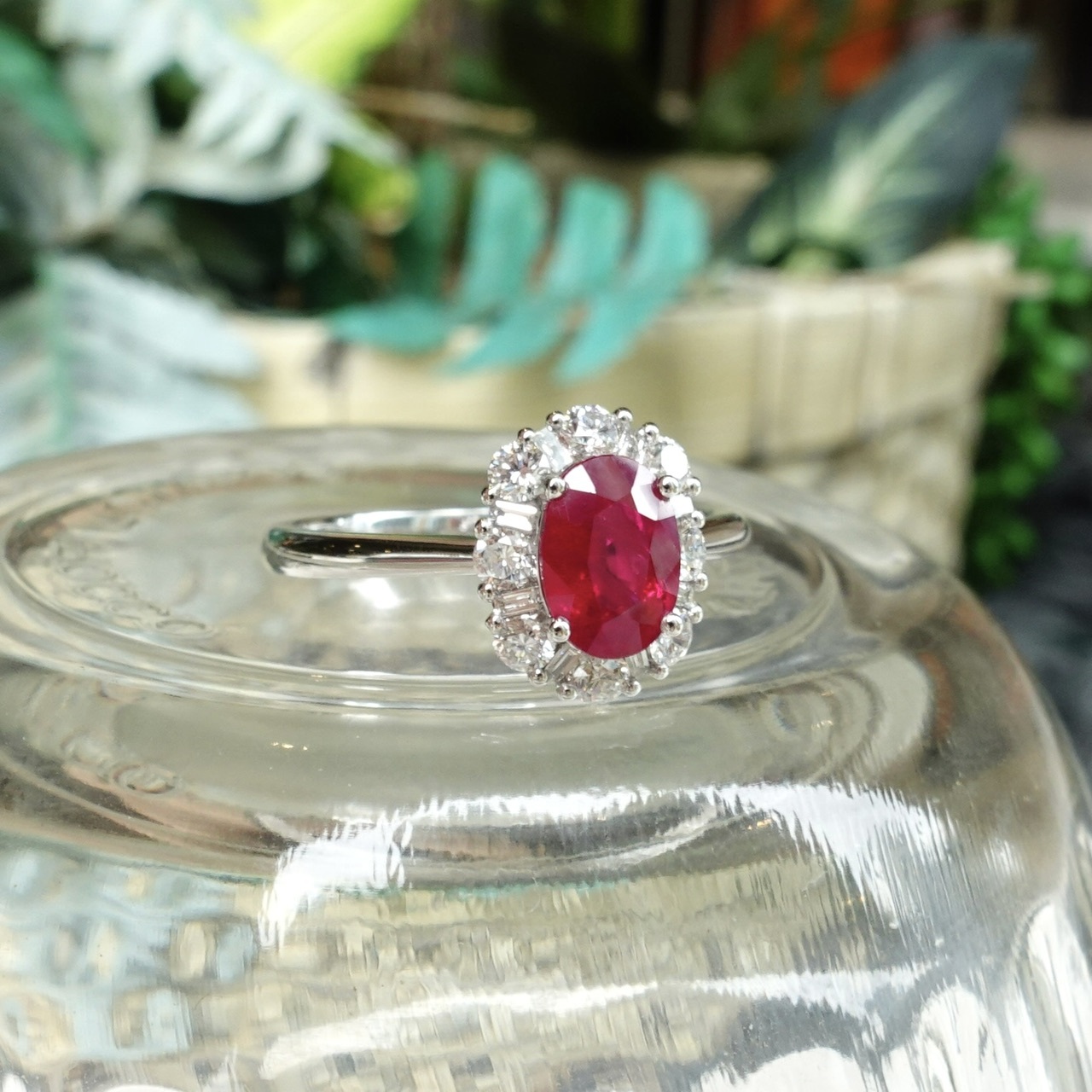 1.06ct緬甸產天然紅寶石鑽石18K金戒指 (帶AIGS證書)