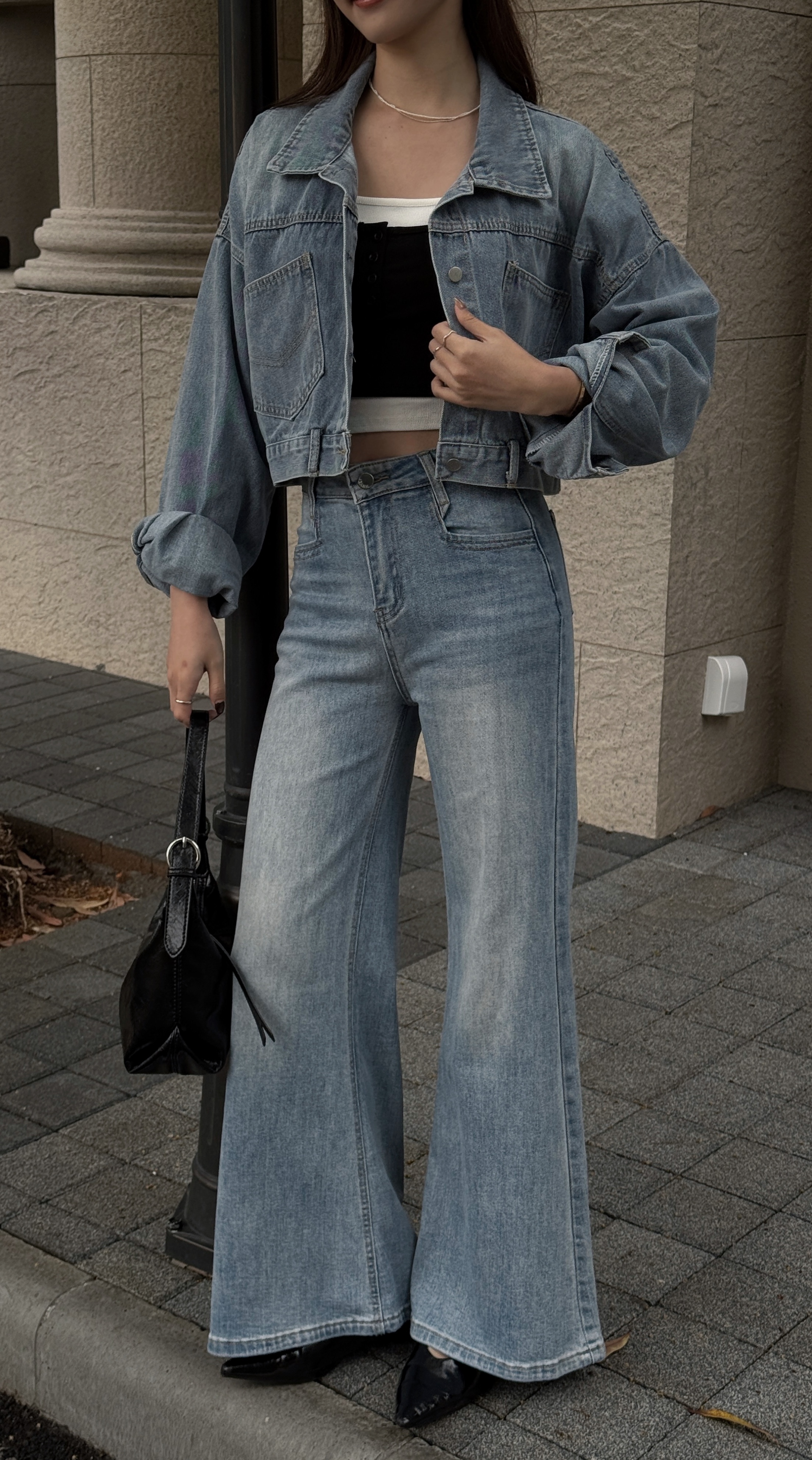 小個友善！！海鹽牛仔微喇叭褲💙