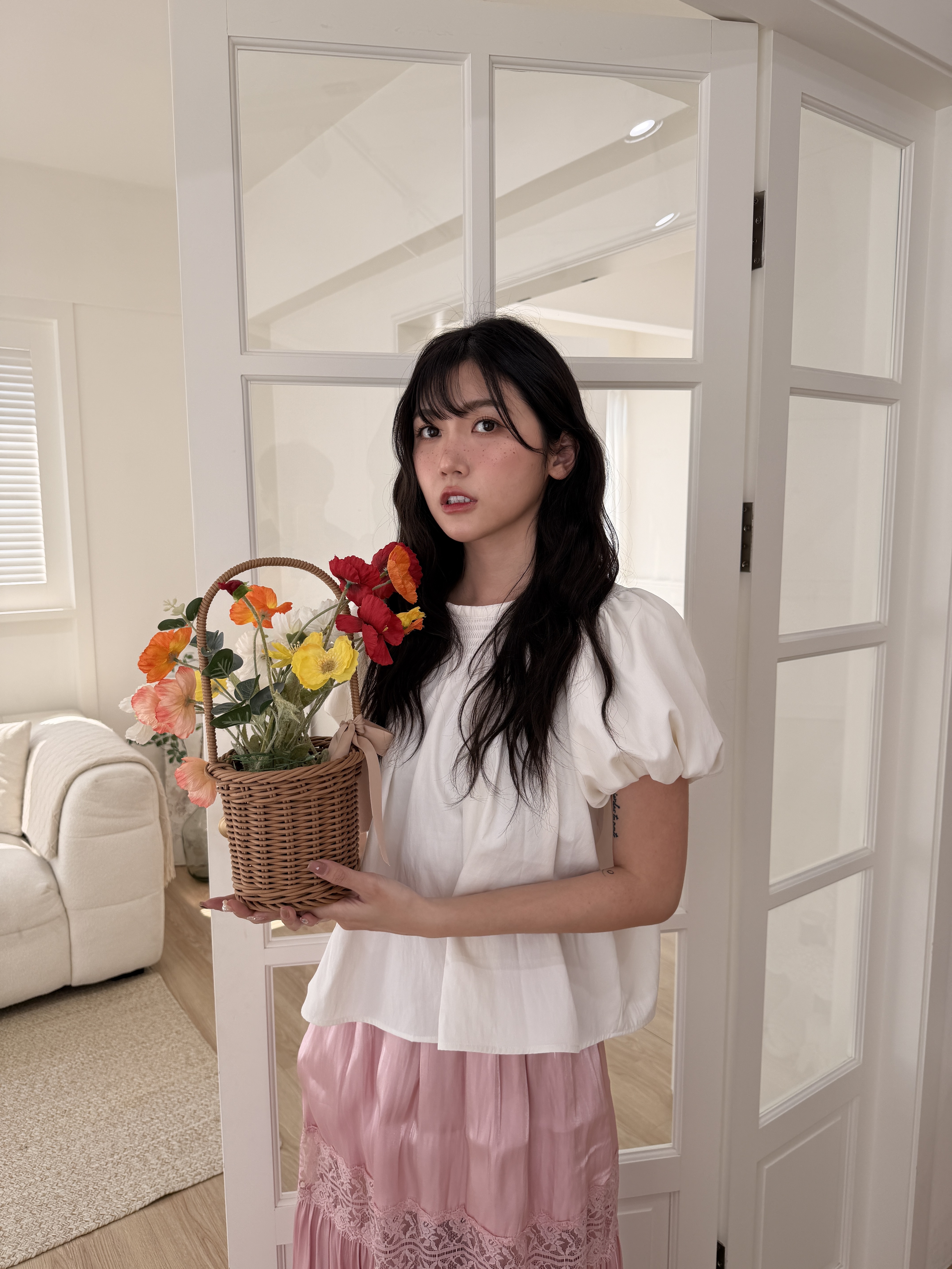 🌷正反兩穿蓬袖上衣 (米白色)