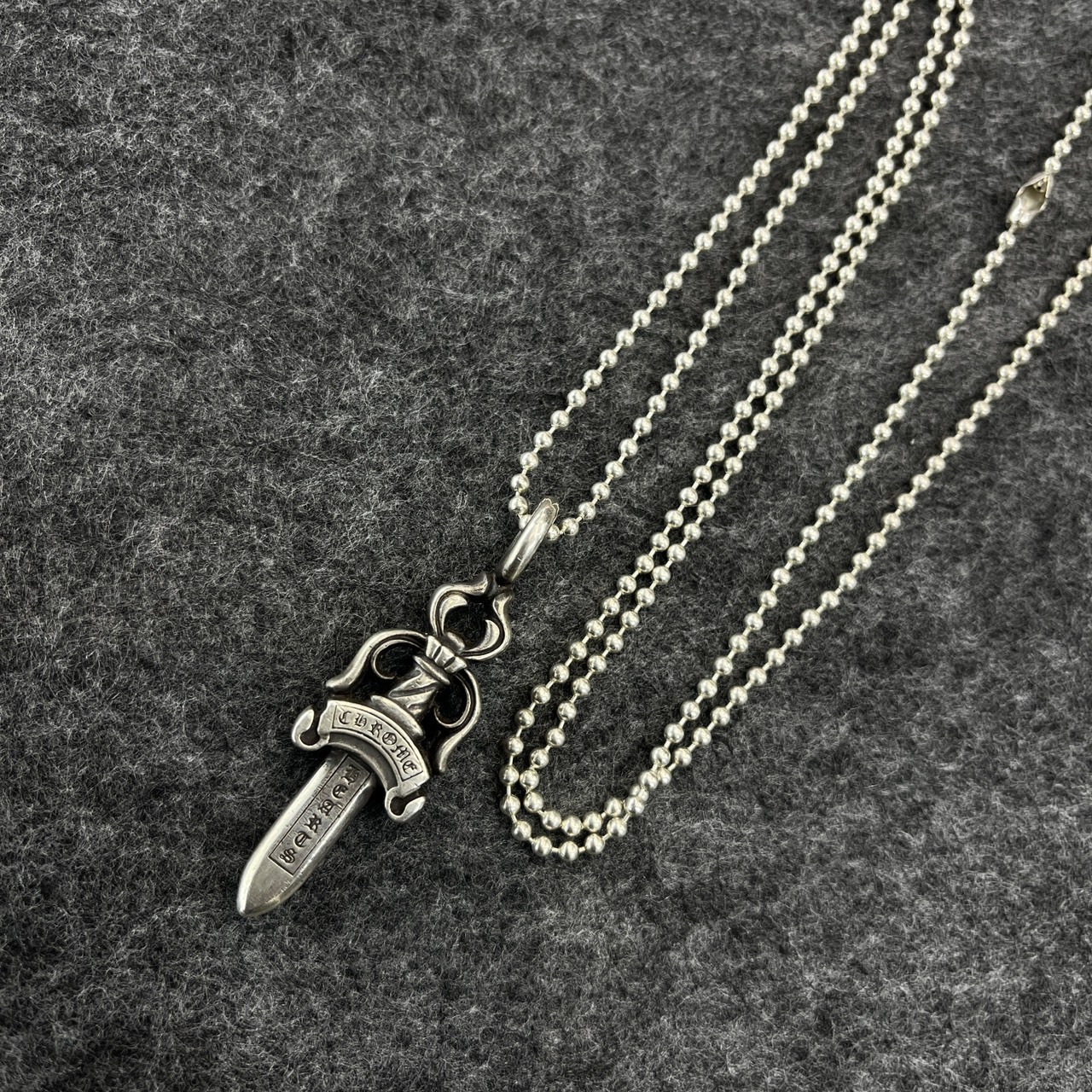 CHROME HEARTS 925 STUCK DAGGER MEDIUM +  2MM 925 SILVER BALL CHAIN