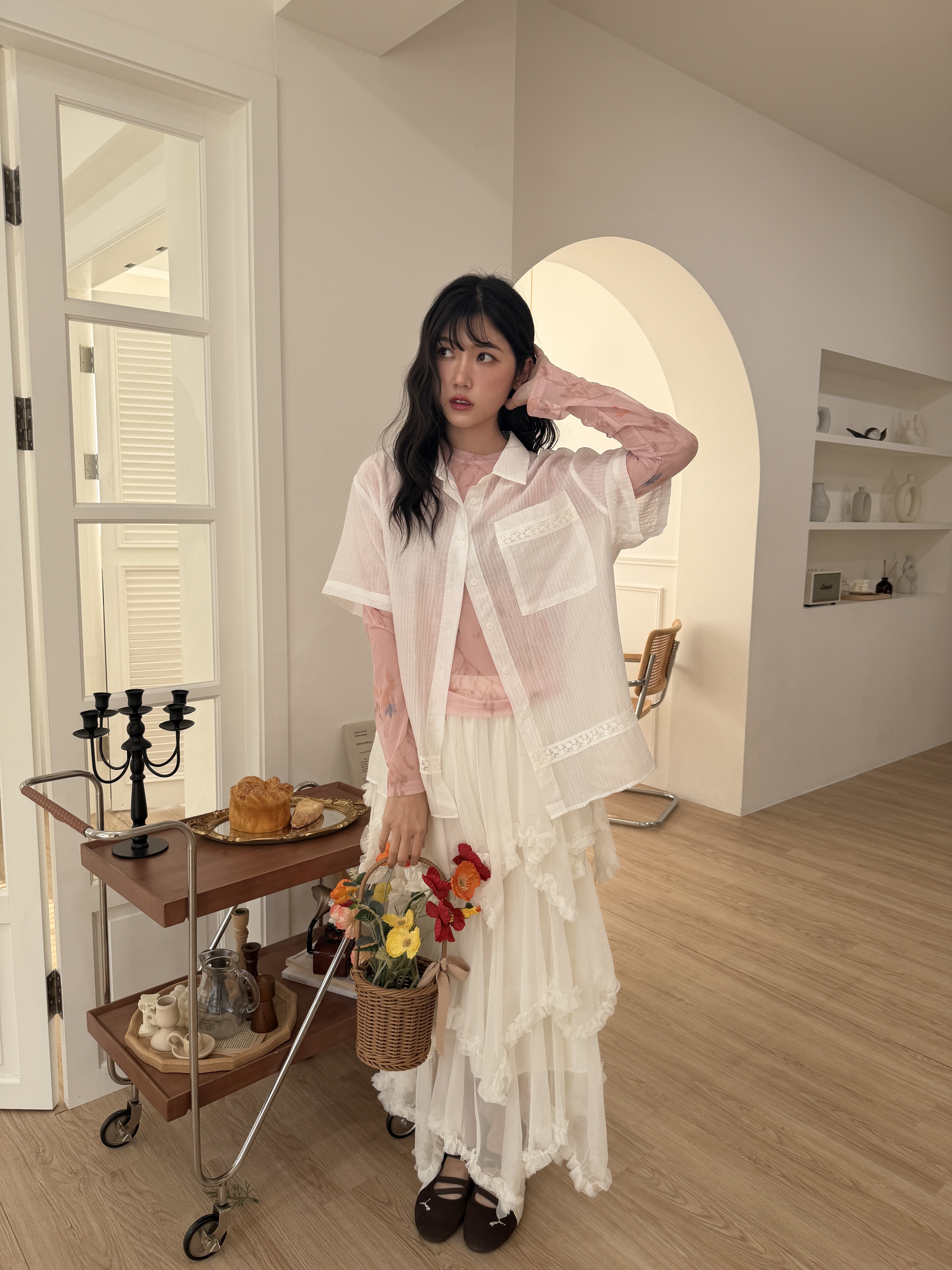 🌷透感直紋蕾絲短襯衫 (白色)