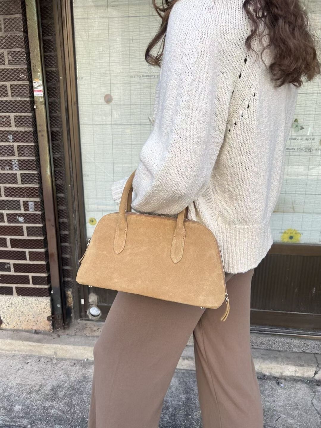 麂皮手提肩背波士頓法棍包 / 2色