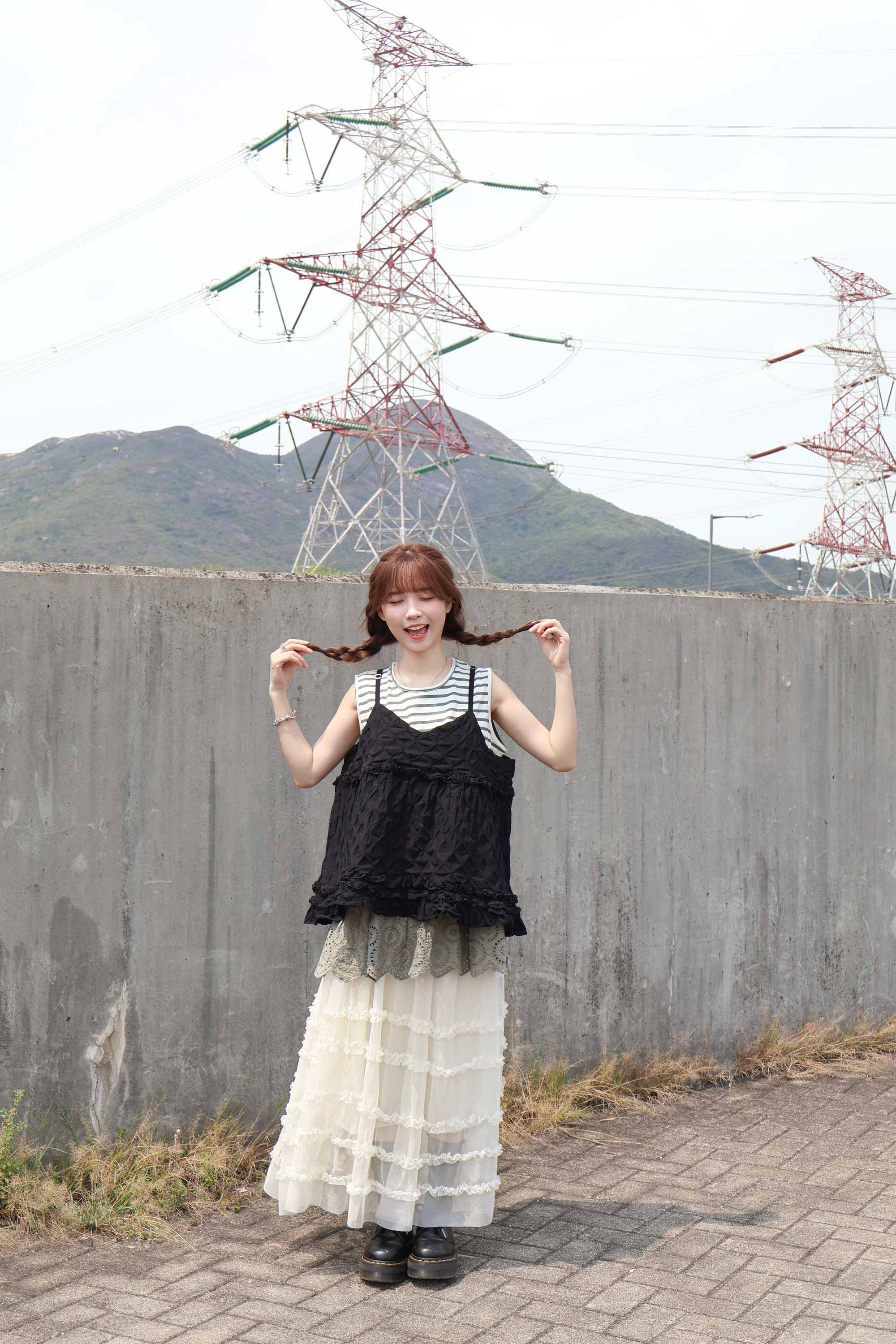 蜂巢格Ruffle挺身吊帶背心 · 2色入