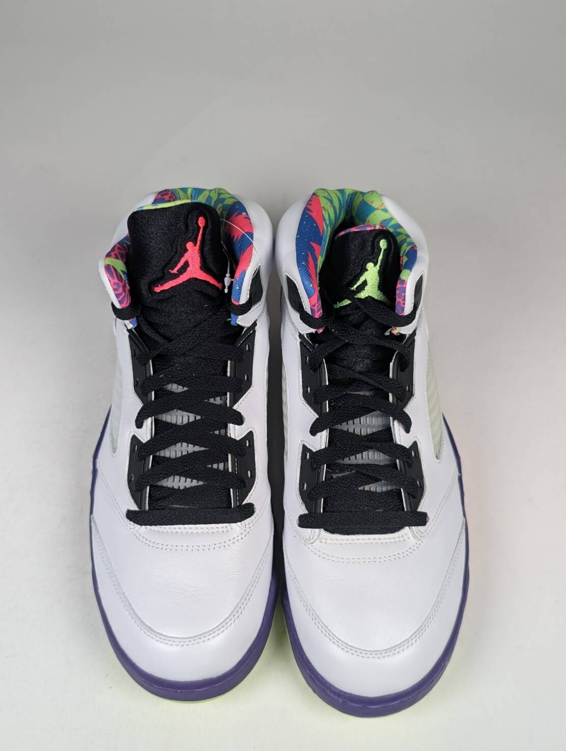 左腳發黃,右腳鞋底微泛黃 DB3335-100/10 Jordan 5 Retro Alternate Bel-Air