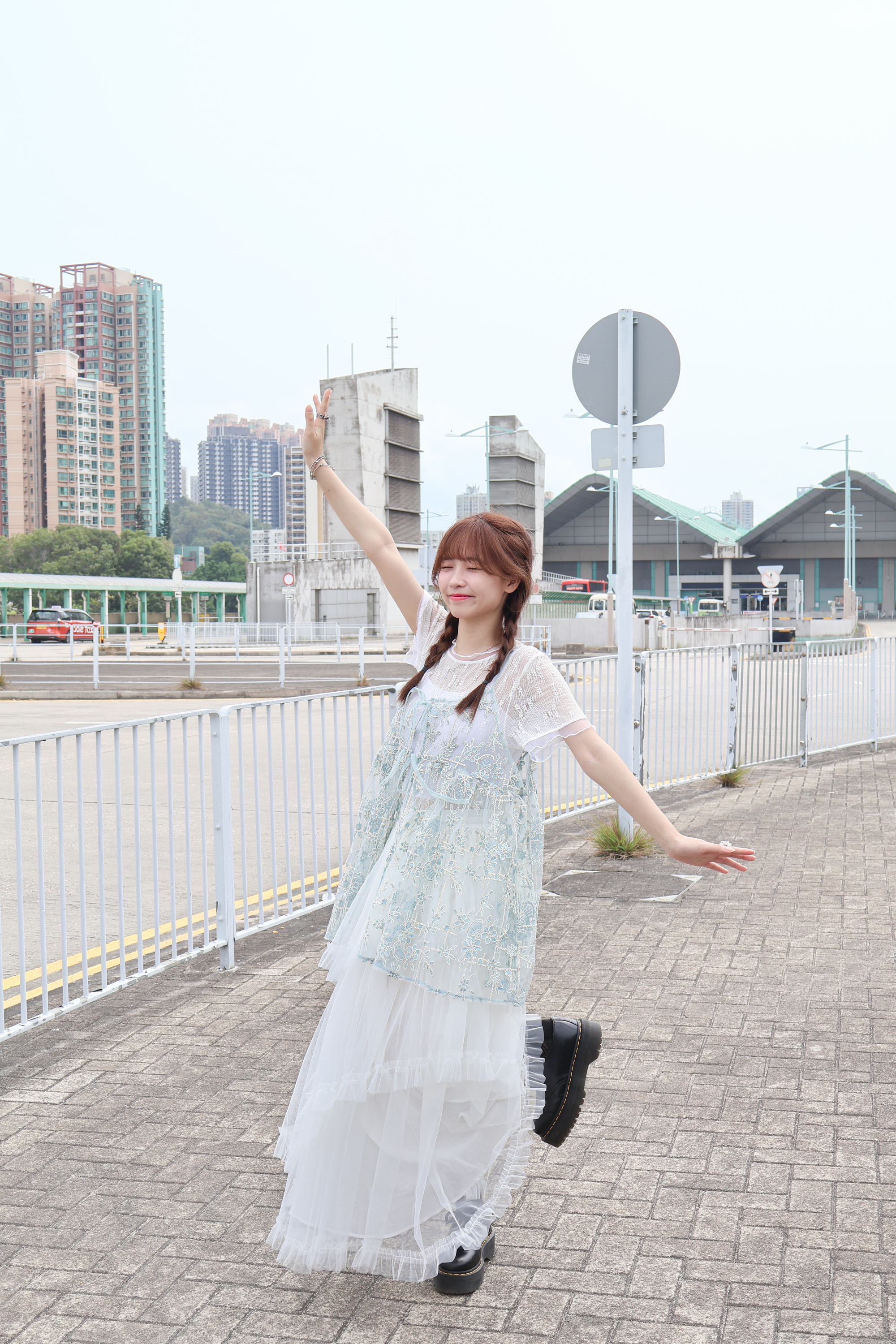 玻璃感刺繡花花綁帶Layer · 3色入