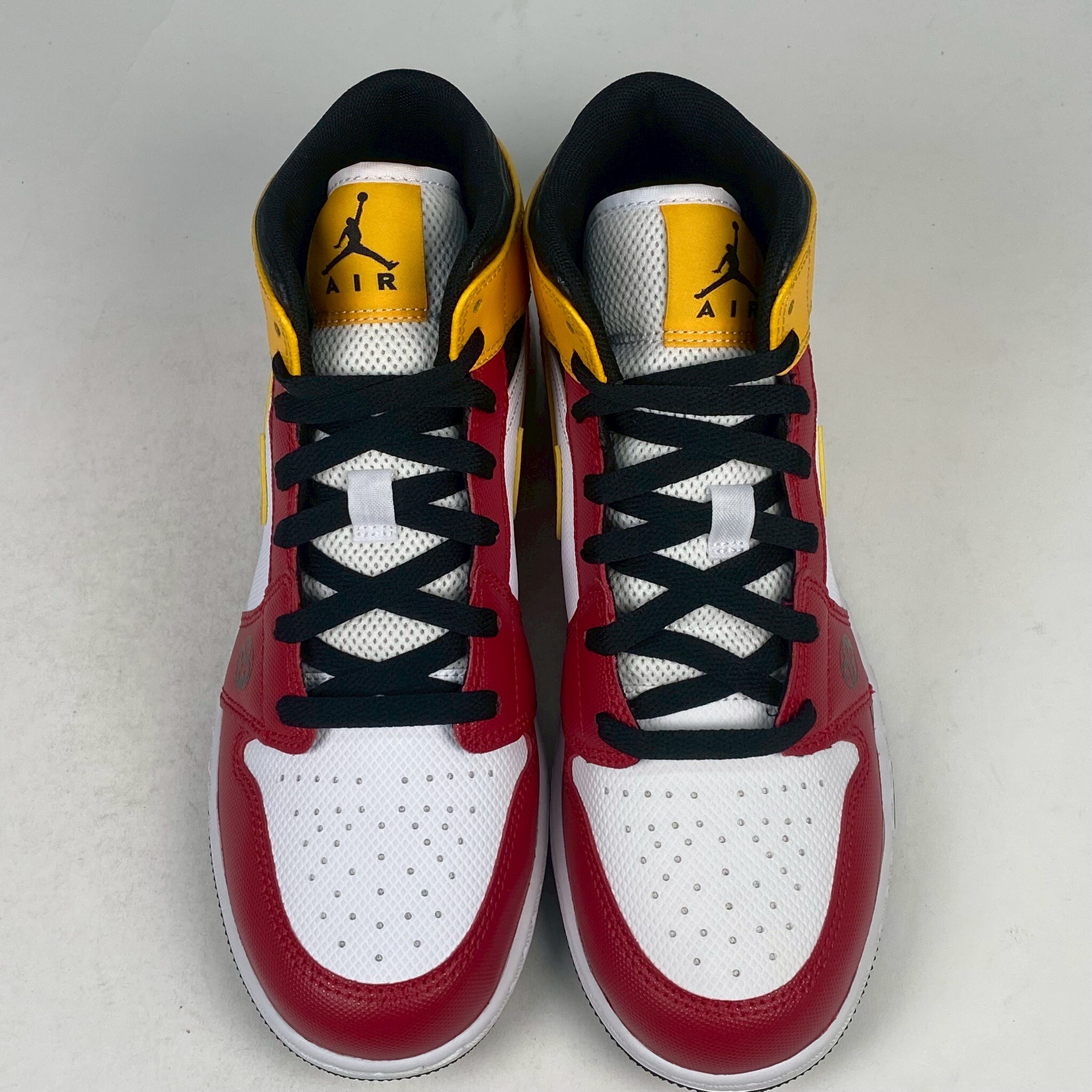 兩腳鞋面色差&右腳鞋舌泛黃 DJ0336-067 7Y Jordan 1 Mid SEMotorsports (GS)