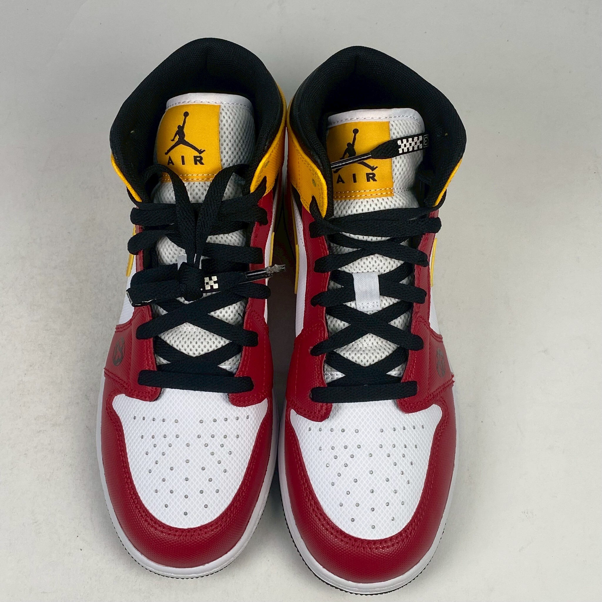 右腳鞋帶頭破損 DJ0336-067 7Y Jordan 1 Mid SEMotorsports (GS)