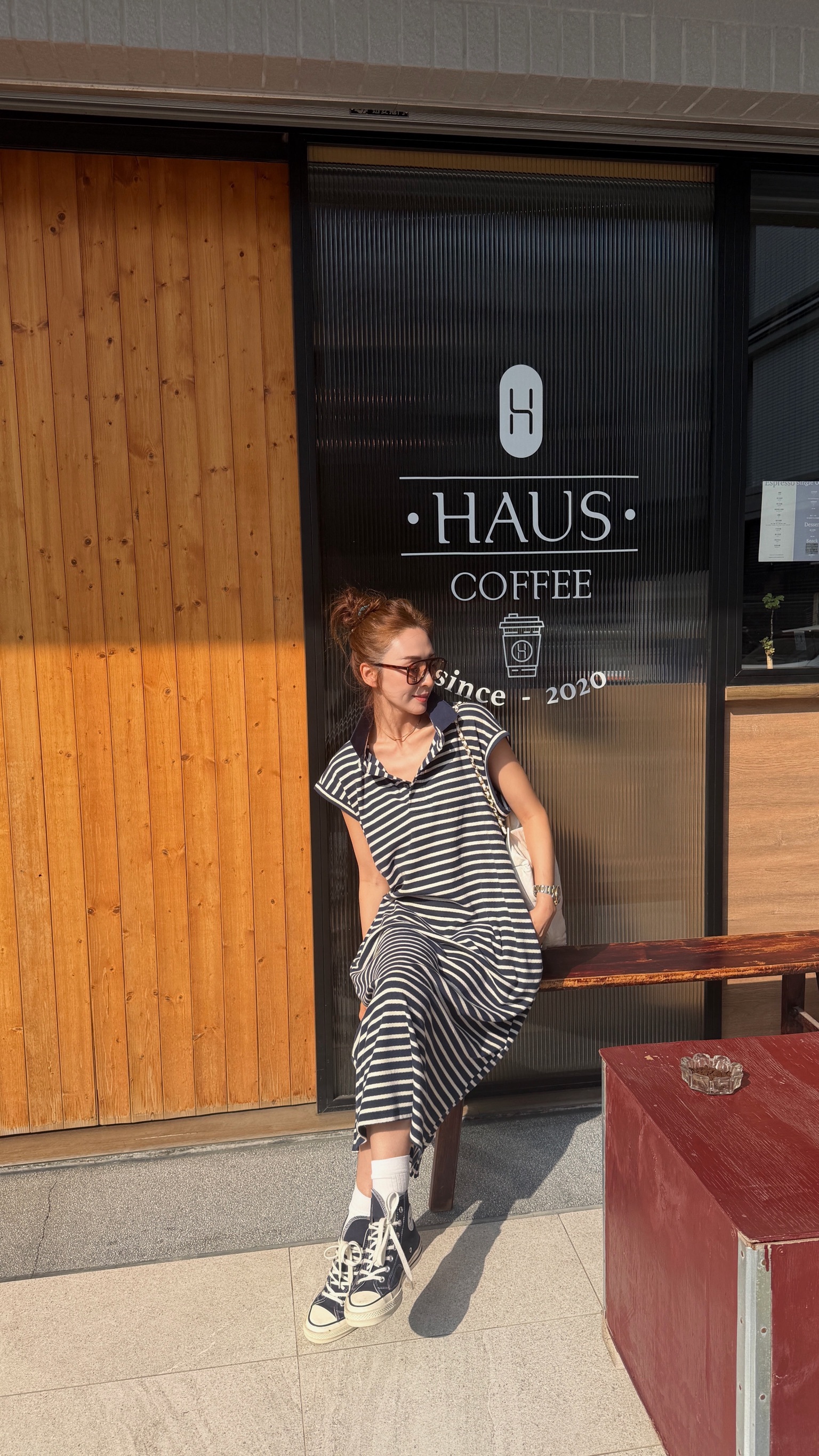 藏藍翻領條紋休閒洋裝