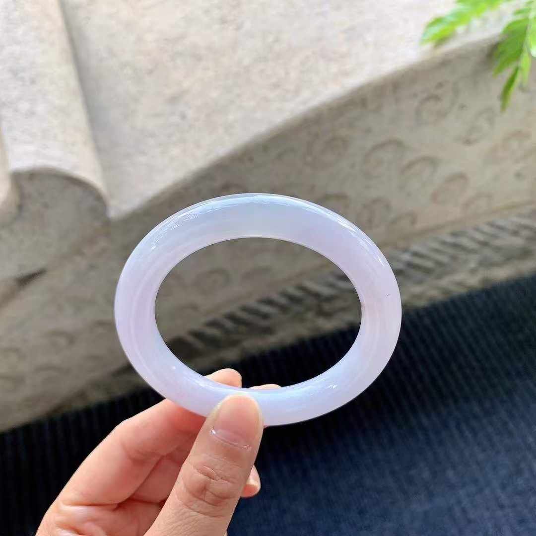 3165644 53.6mm翡翠糯冰淡紫羅蘭圓條手鐲 (52-54)