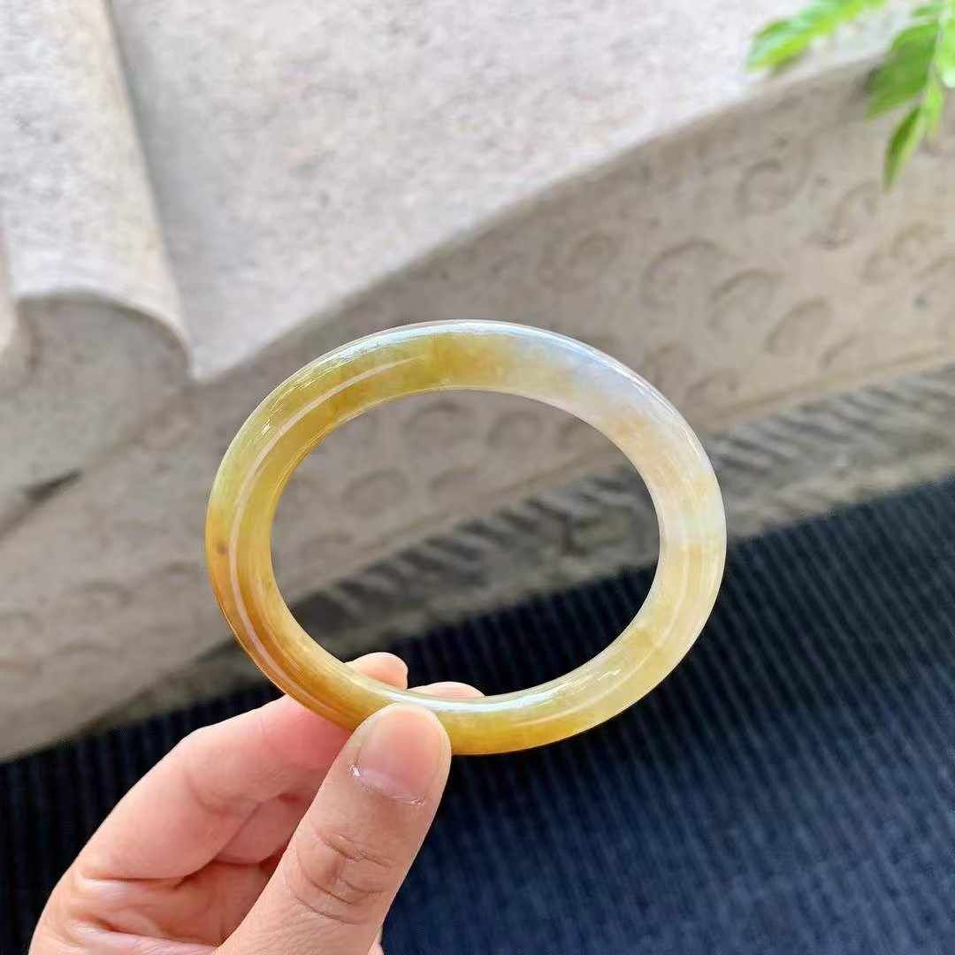 3165645 54.3mm翡翠糯冰黃翡圓條手鐲 (54-56)