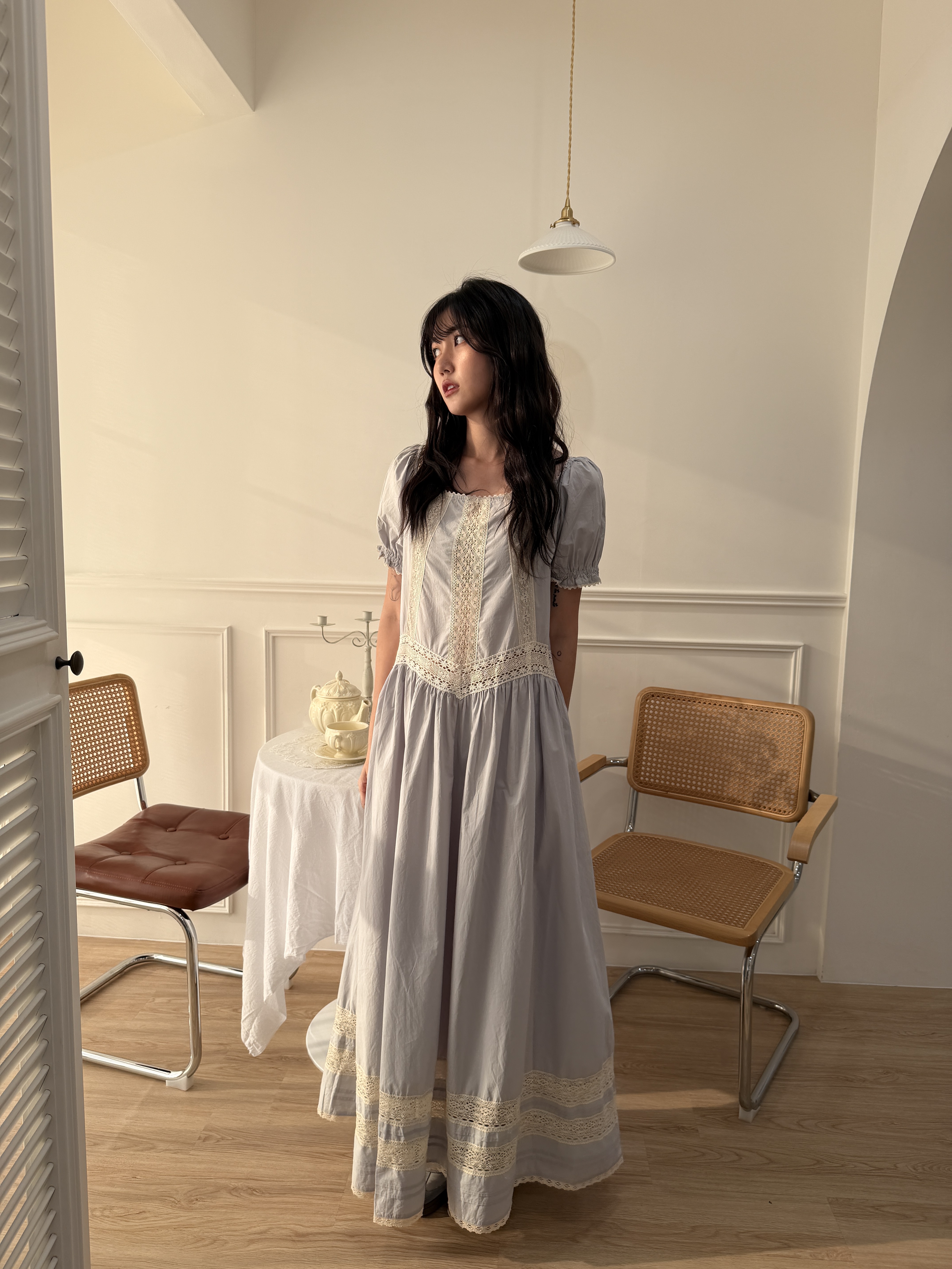 🌷法式方領蕾絲洋裝