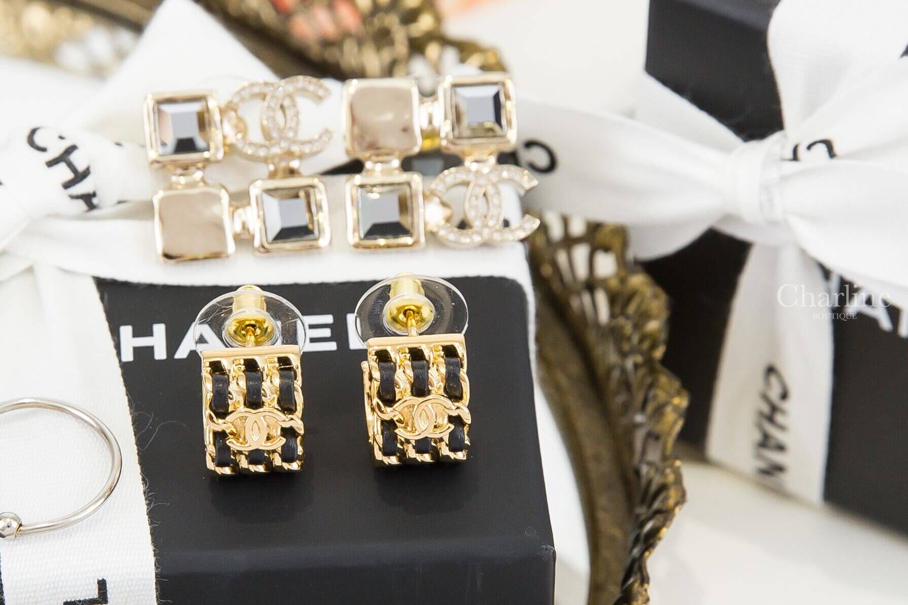 Chanel Hoop Earrings 金色CC黑色皮穿鏈圓圈耳環