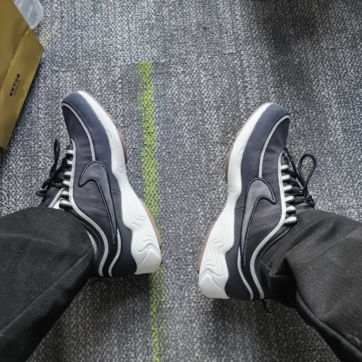 NIKE AIR ZOOM SPIRIDON 黑白 舒適 休閒 運動 男鞋 IO1907-045