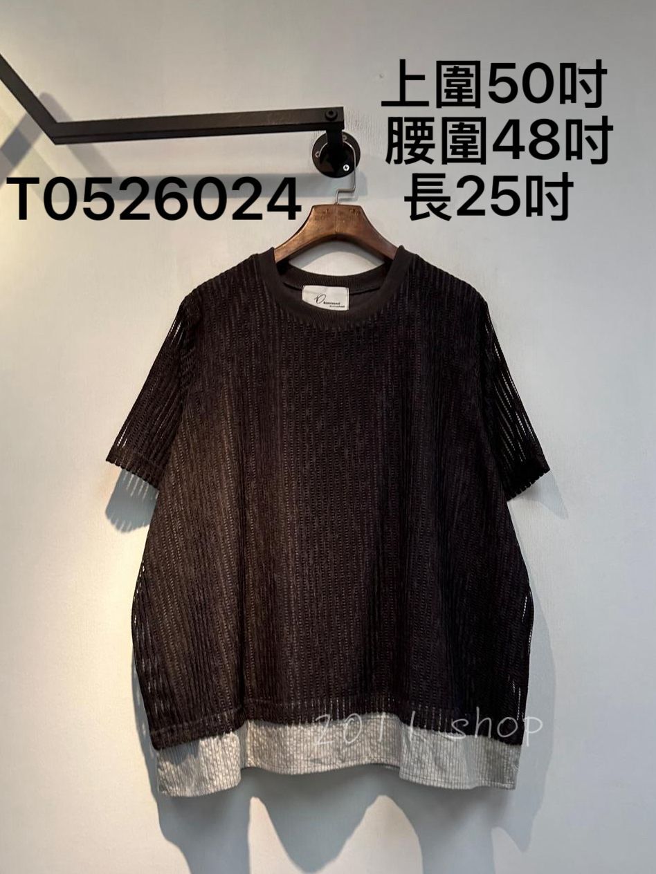 鏤空拼布條紋TOP  上圍50吋  腰圍48吋 長25吋    T0526024