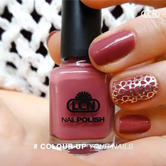 【211】LCN 甲油 Naughty fuchsia 8ml