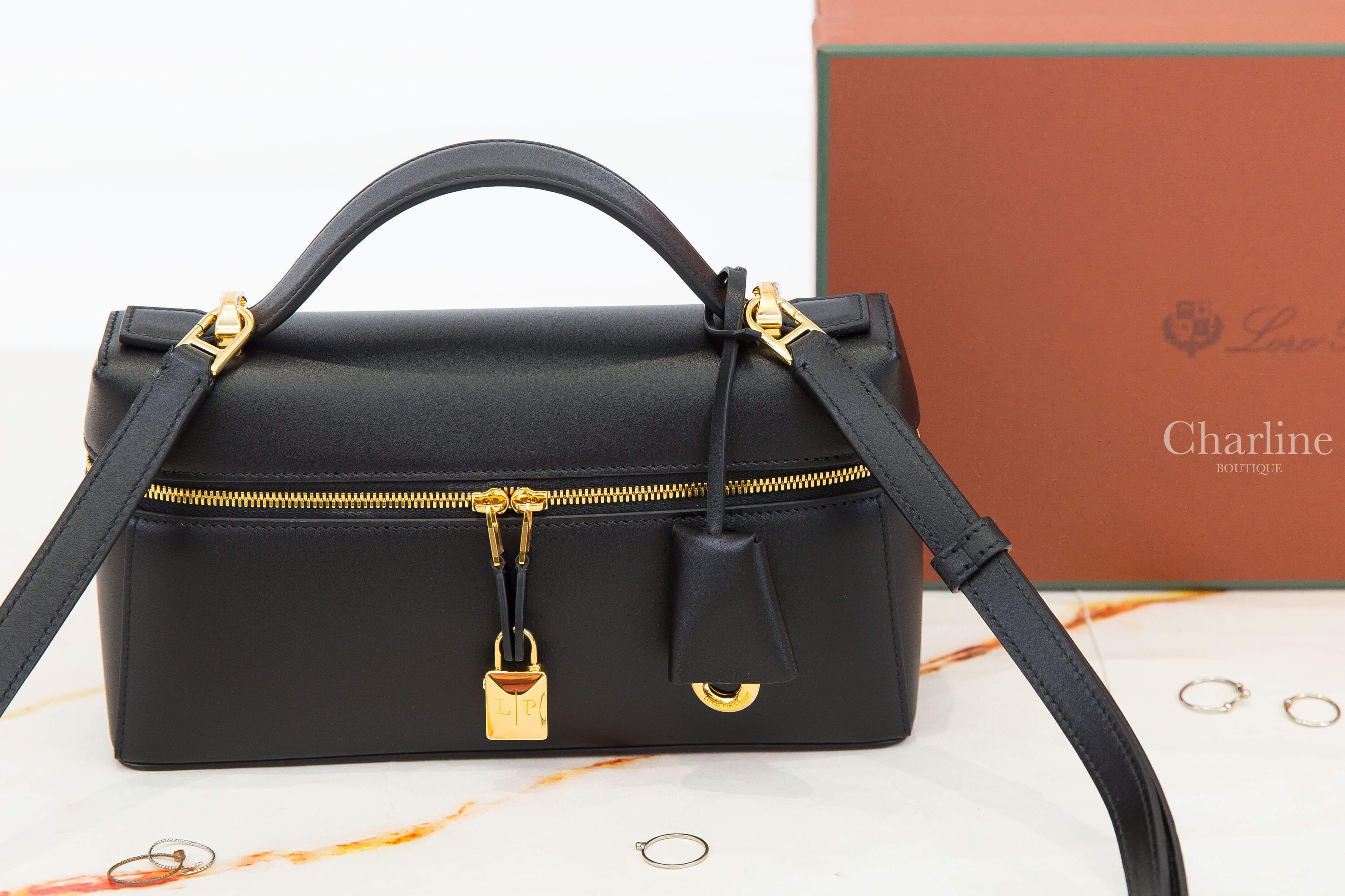 Loro Piana Extra Bag L23 黑色小牛皮金色鎖頭手提肩背包