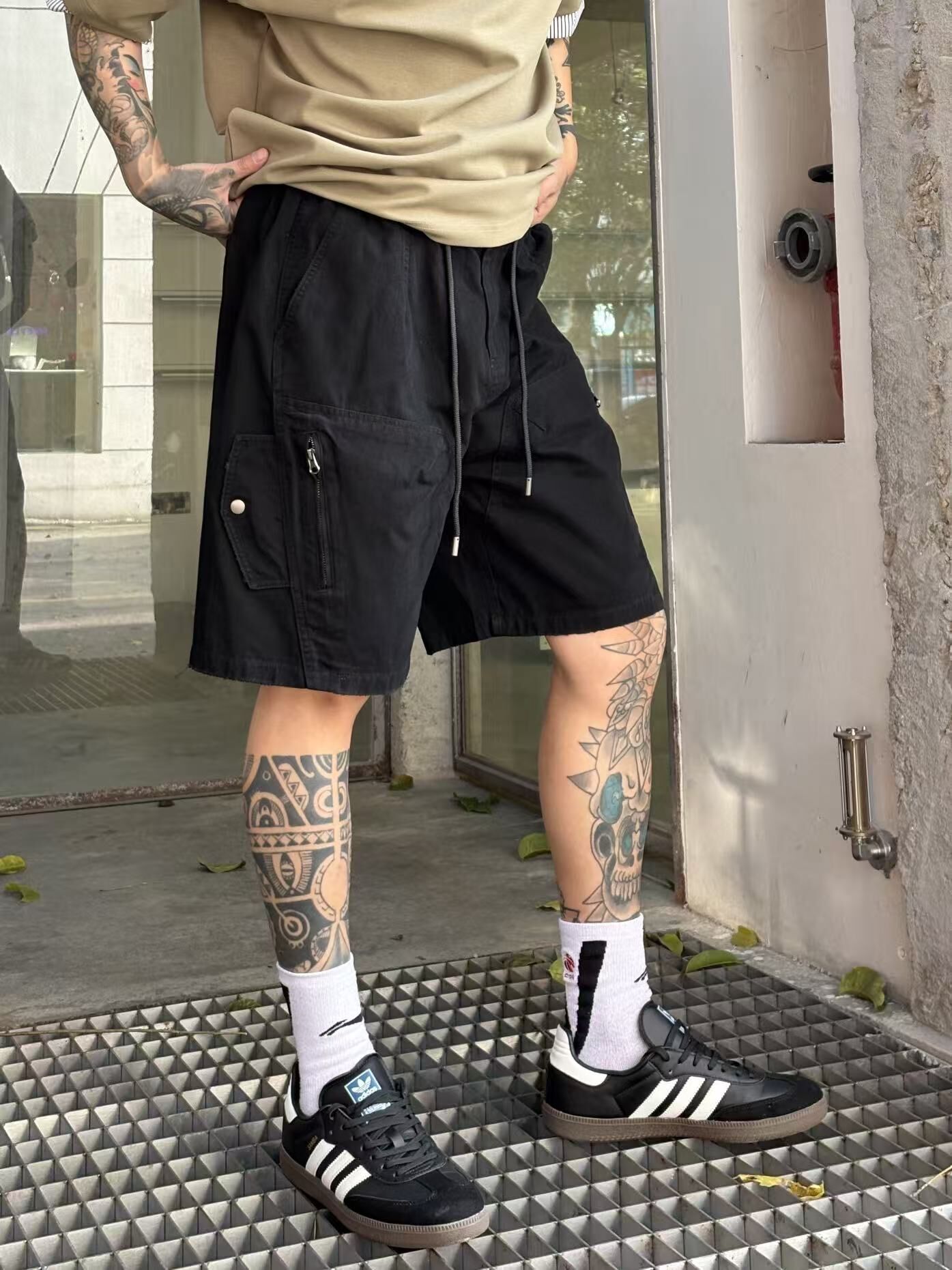 XCTRL 直鏈偽扣短褲-黑