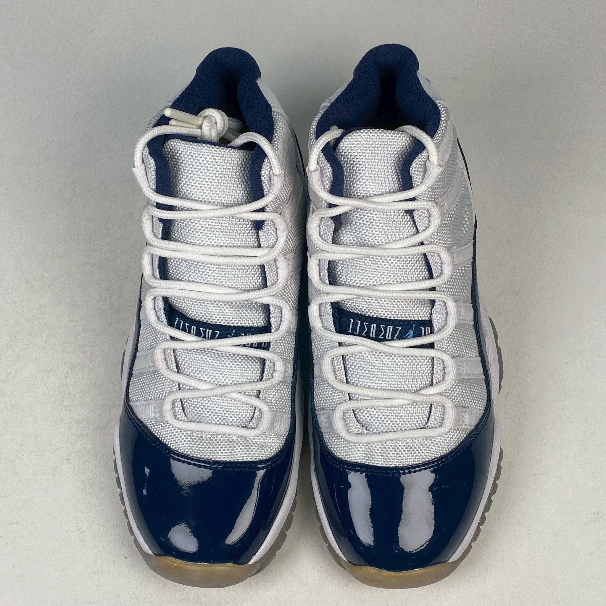 左右腳大底發黃 378038-123/4.5Y AIR JORDAN 11 “WIN LIKE ’82” GS  女款