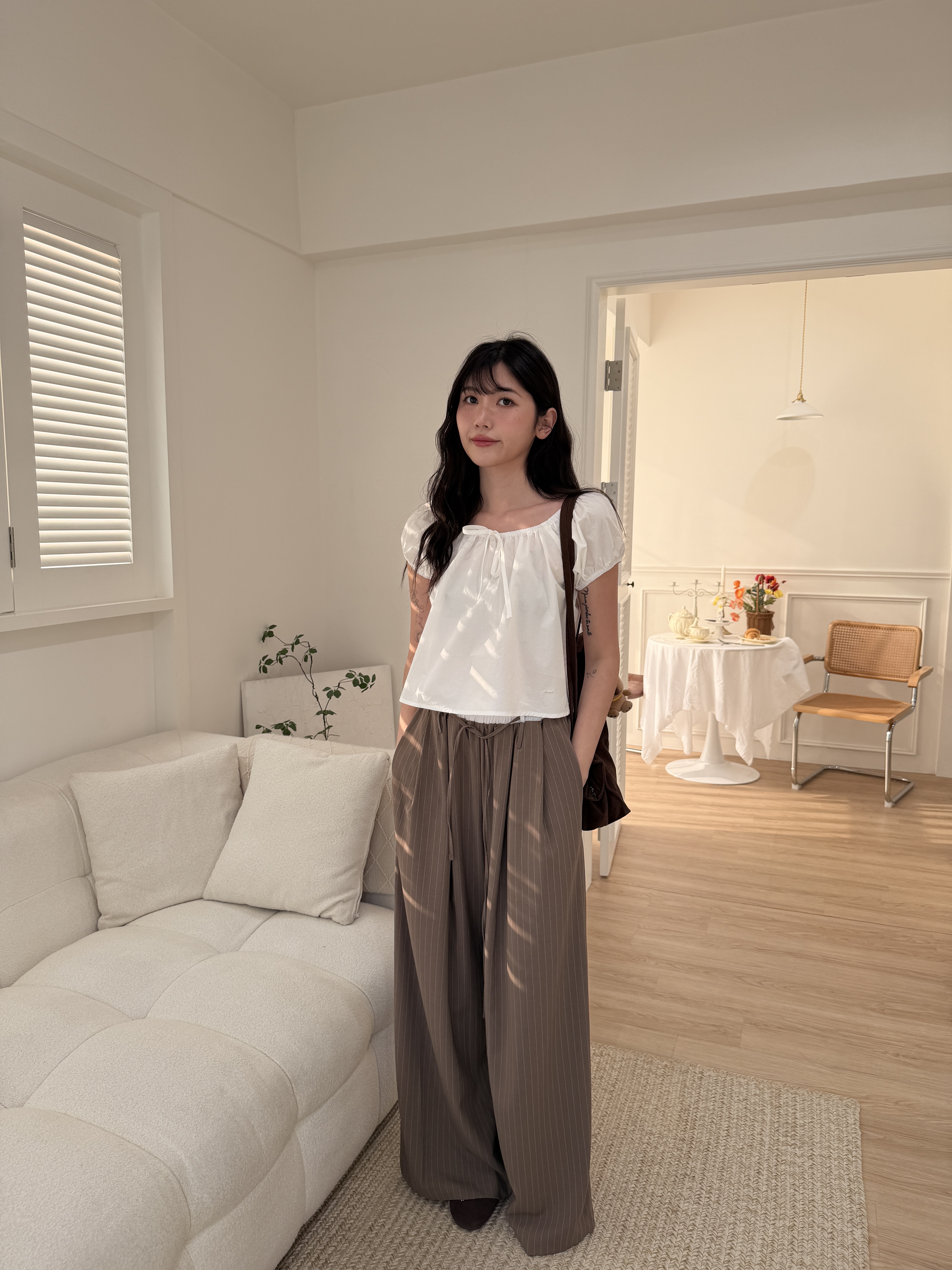 🌷小蓬袖短版上衣 (白色)