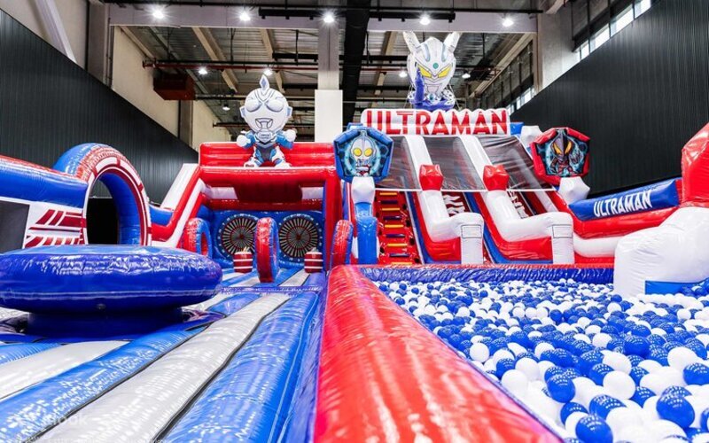 超人力霸王氣墊遊樂園