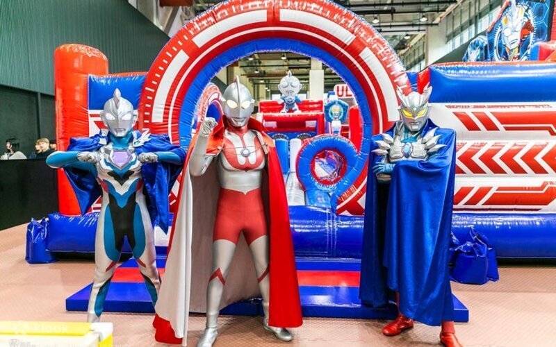 超人力霸王氣墊遊樂園 合照區