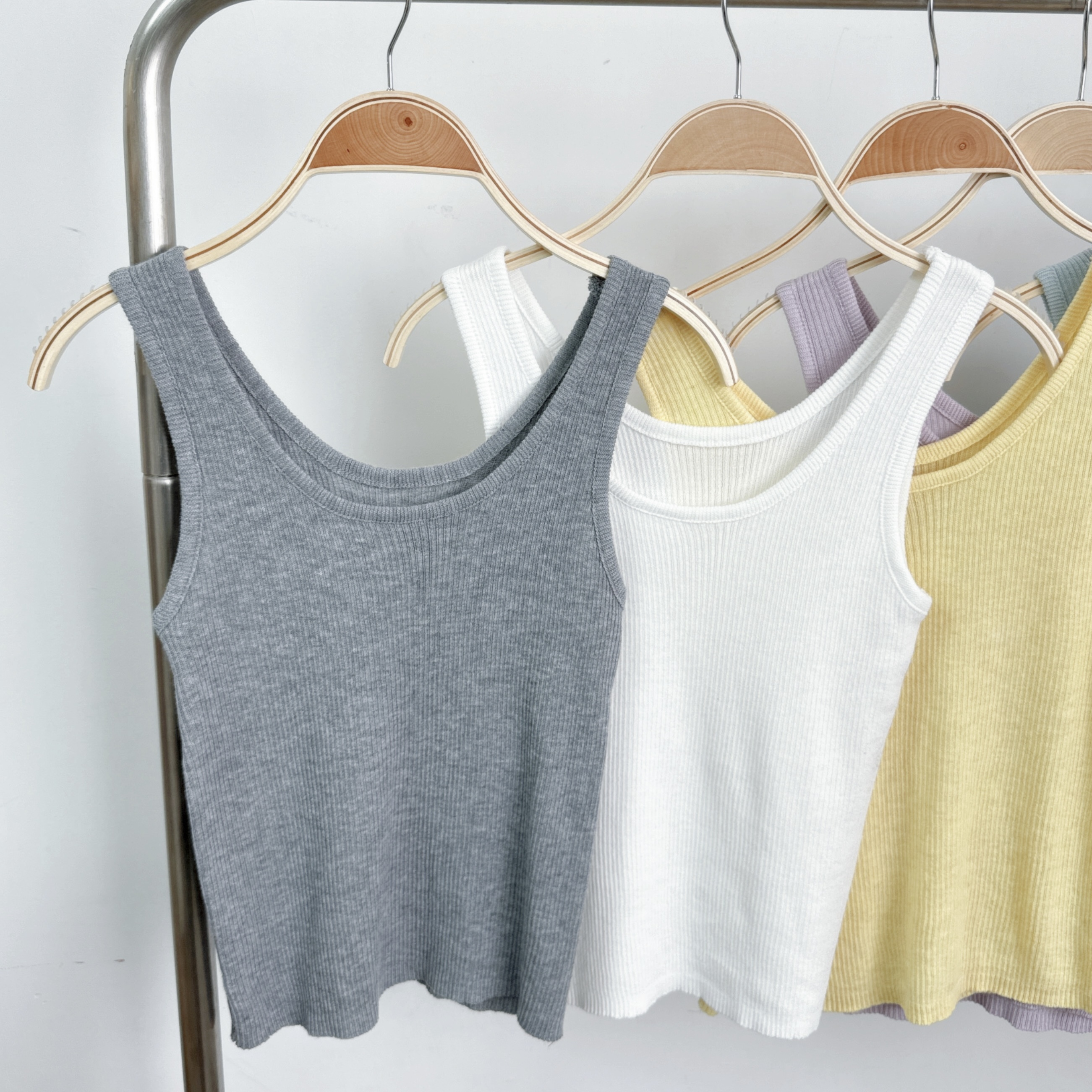 ⭐️⭐️【預訂】羅紋彈性針織打底背心 (G81-G86)