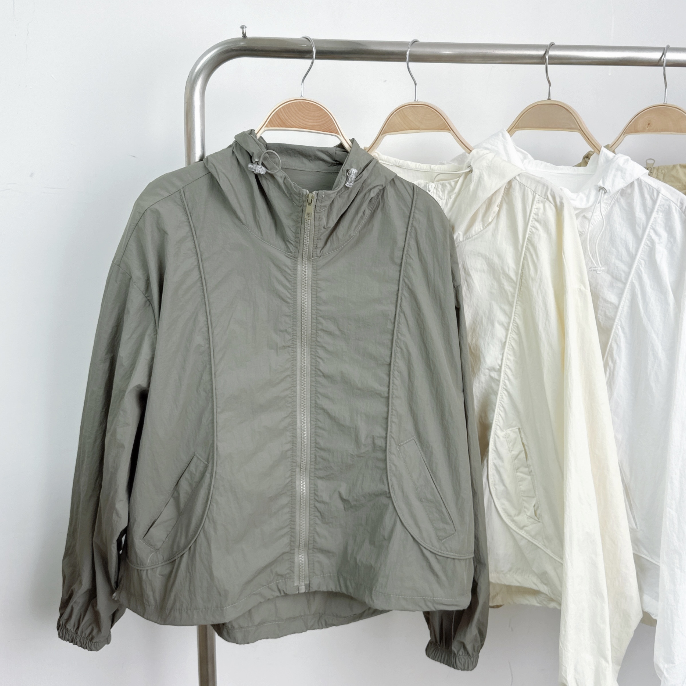 【預訂】立體車骨索繩腳連帽風褸 (G71-G76)