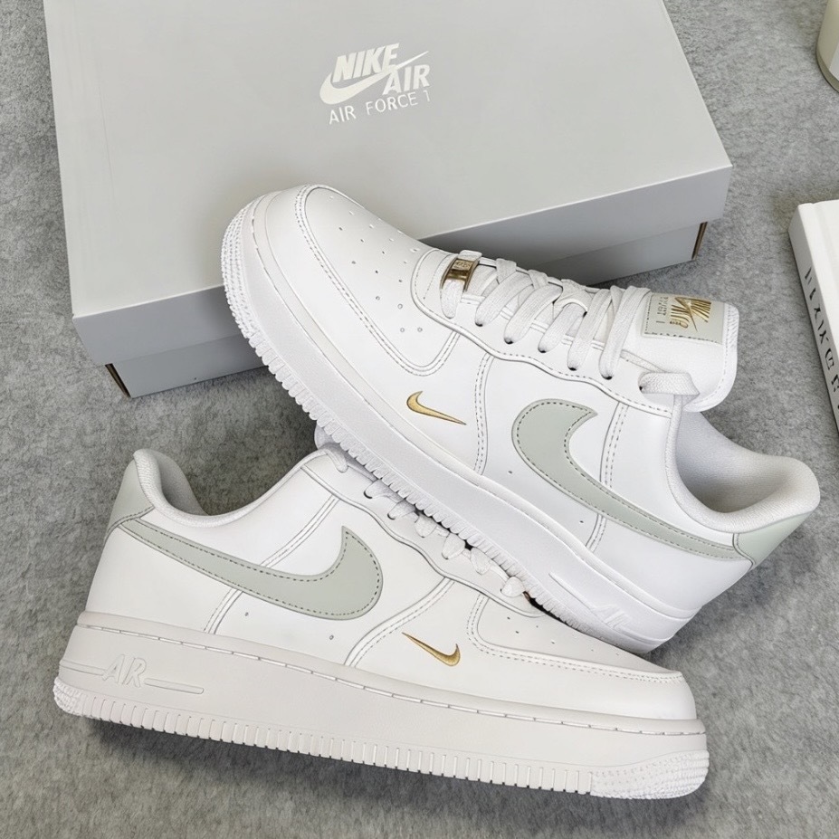 NIKE AIR FORCE 1 豆沙綠 小金勾 空軍一號 女鞋 CZ0270-106