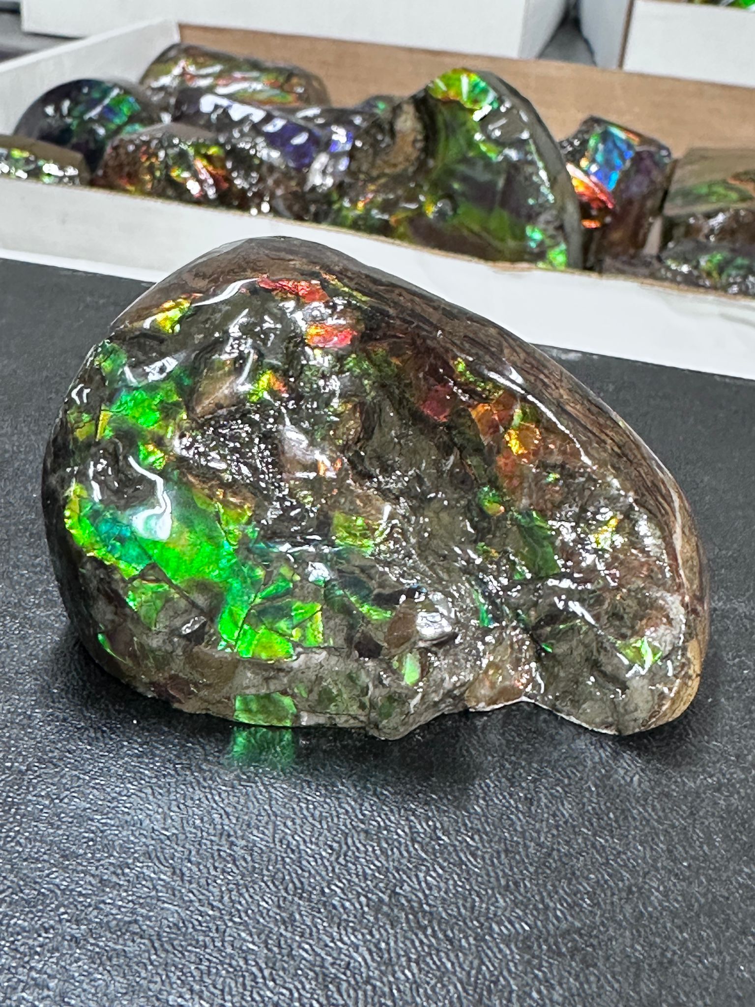 RX69 加拿大斑彩 擺件17