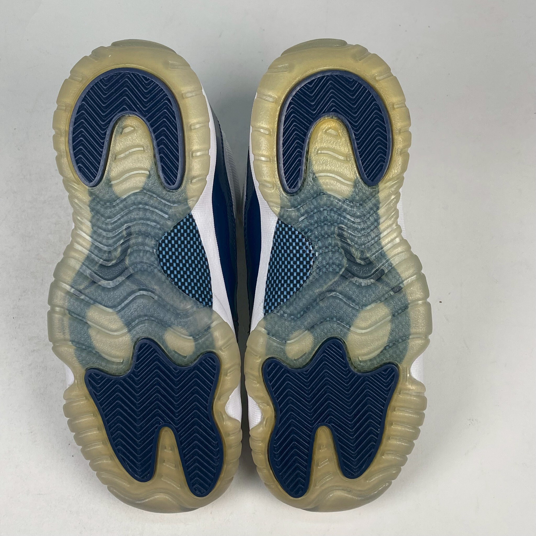 左右大底發黃 378038-123/4Y AIR JORDAN 11 “WIN LIKE ’82” GS  女款