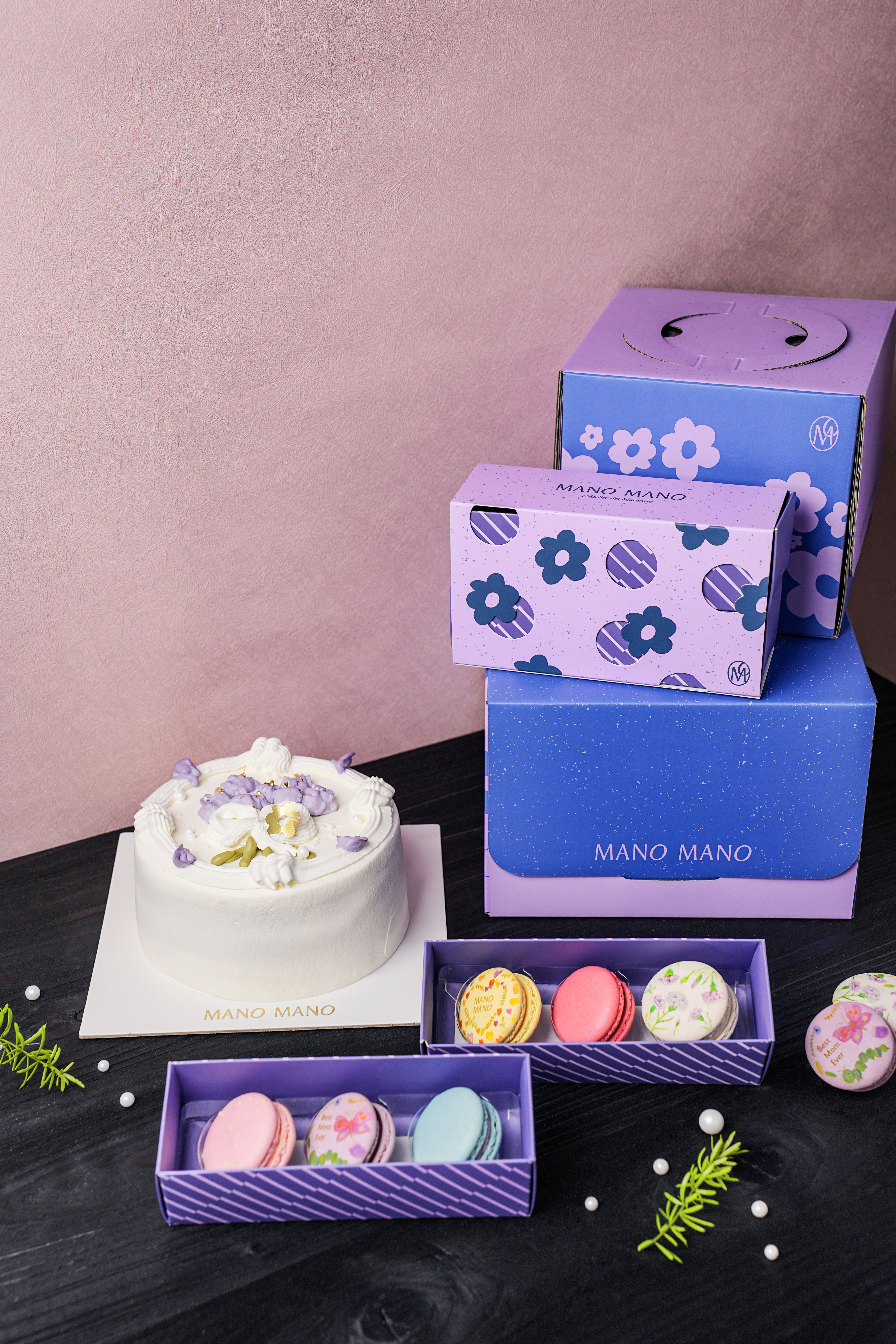 【預購商品】【母親節早鳥免運優惠】6吋宅配款玫荔香頌＋母親節限定馬卡龍禮盒｜6入