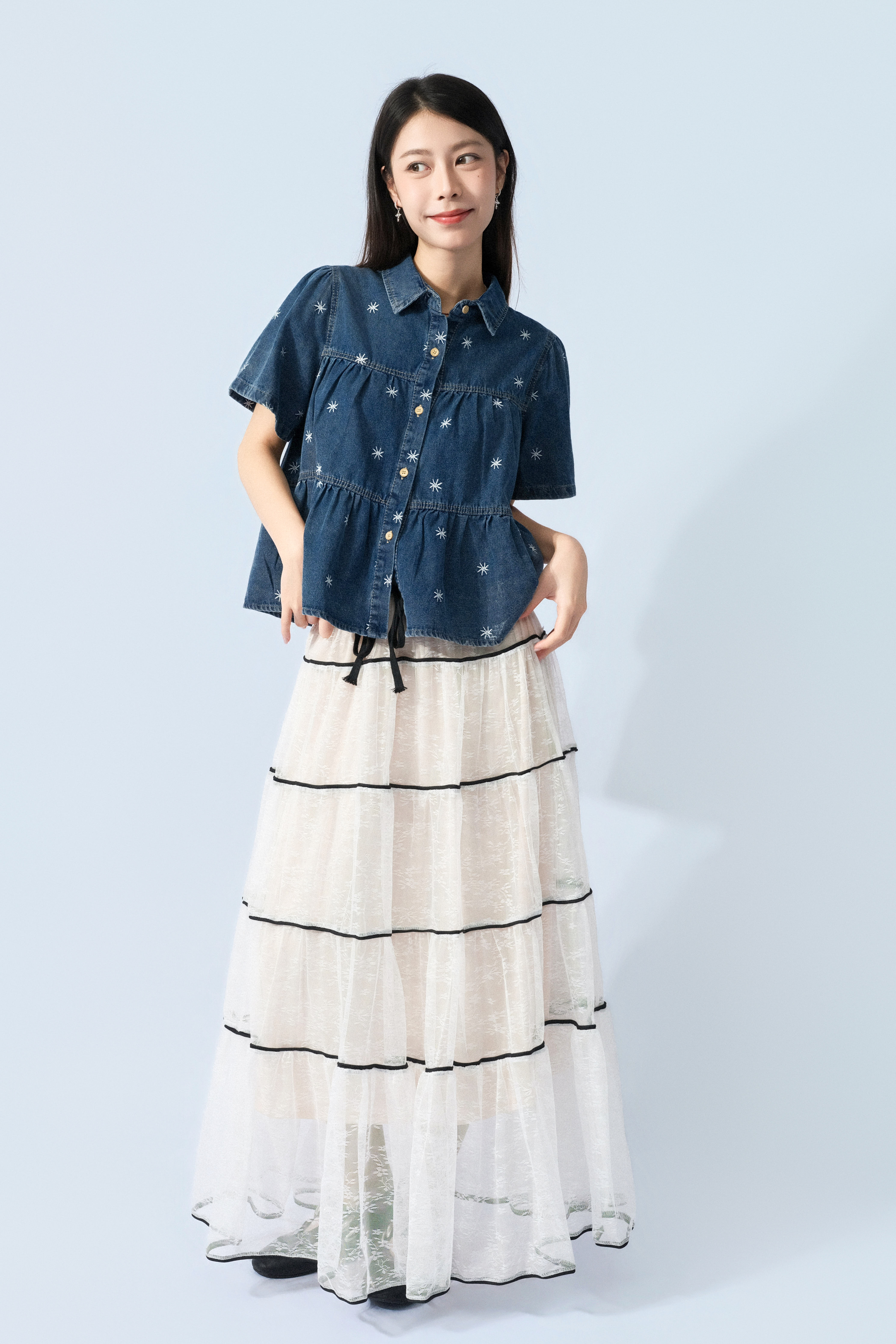 星星繡花蛋糕牛仔恤衫 (預購款式）