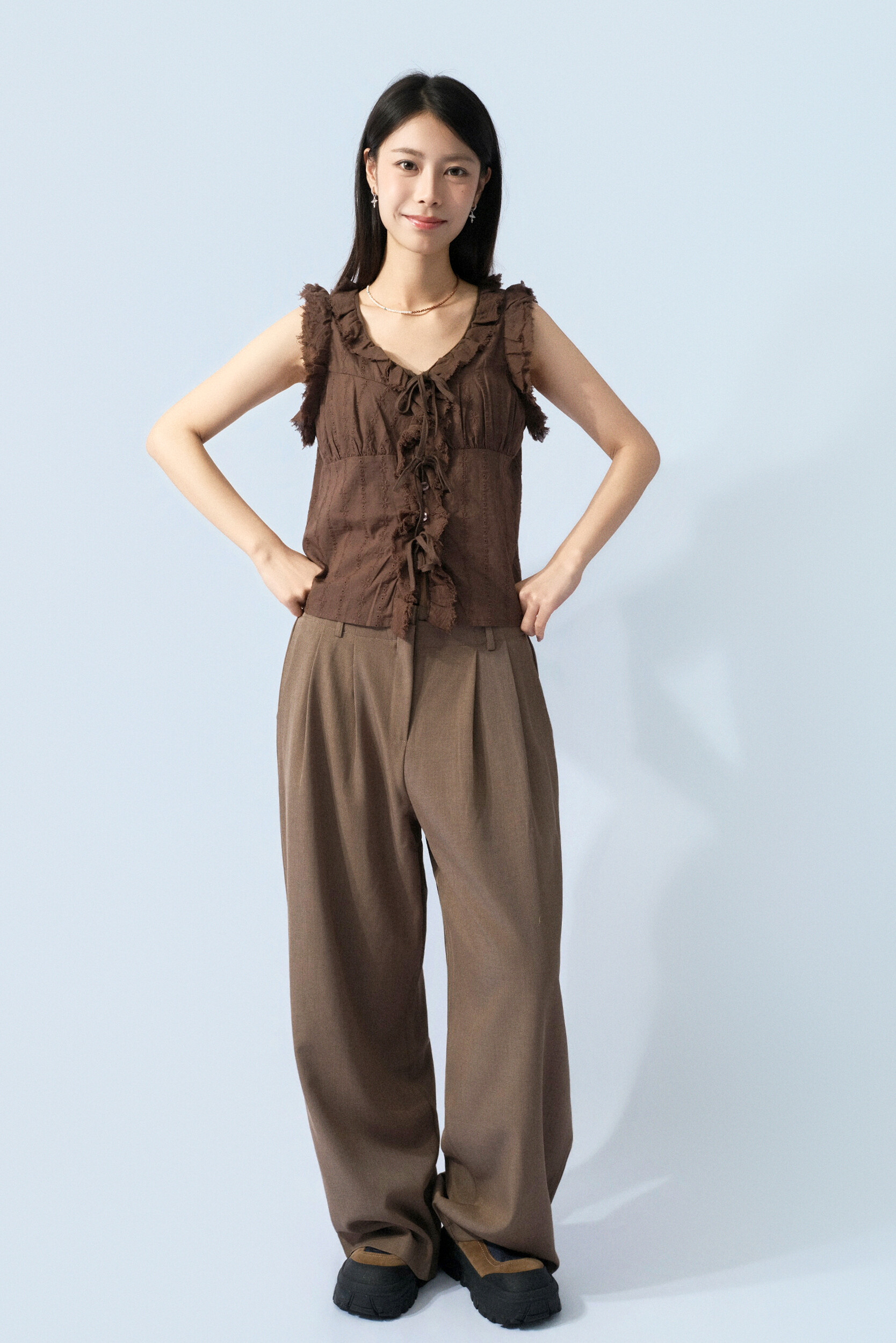 通花棉荷葉邊綁繩背心 (預購產品）