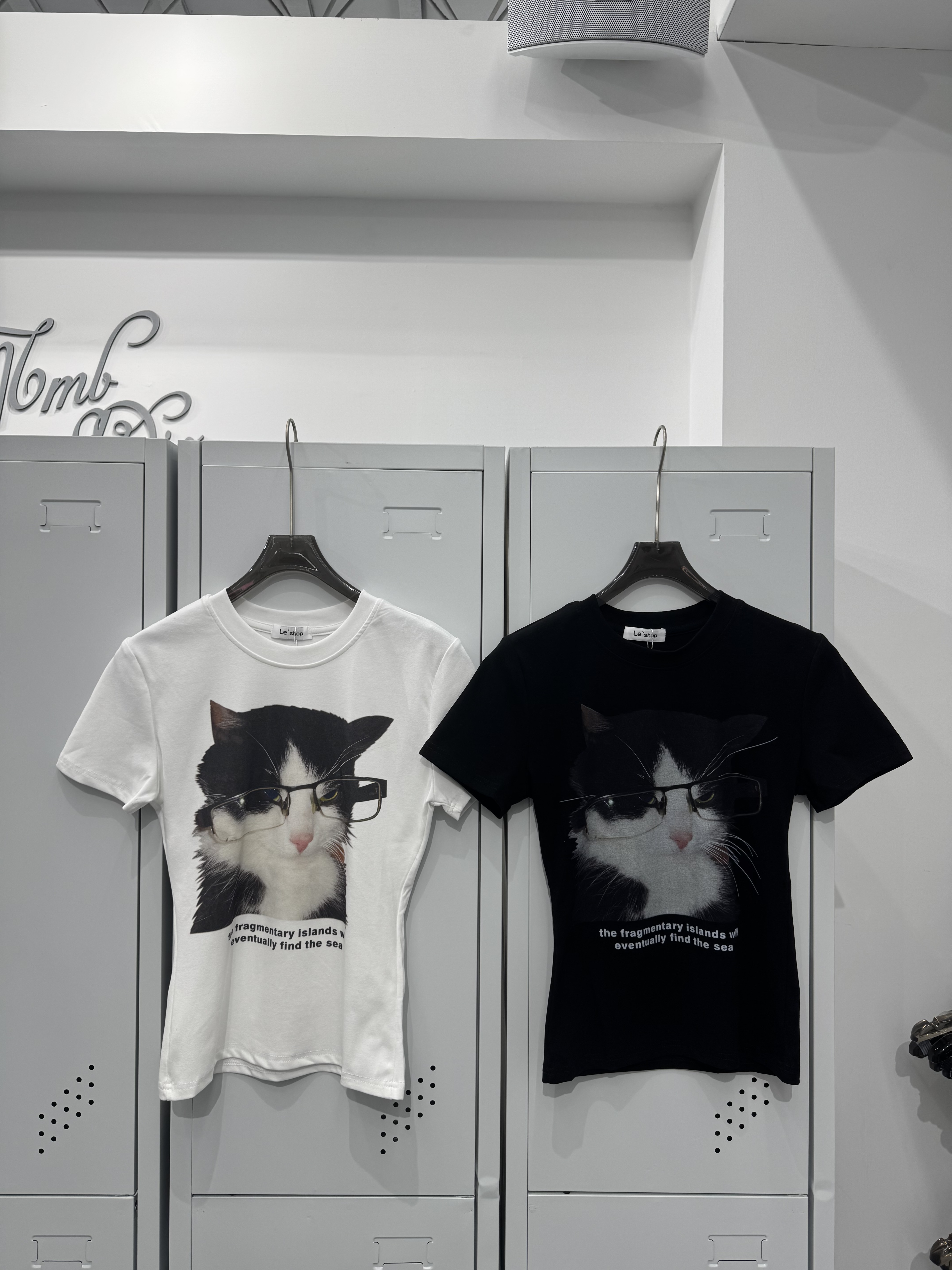 眼鏡貓貓tee