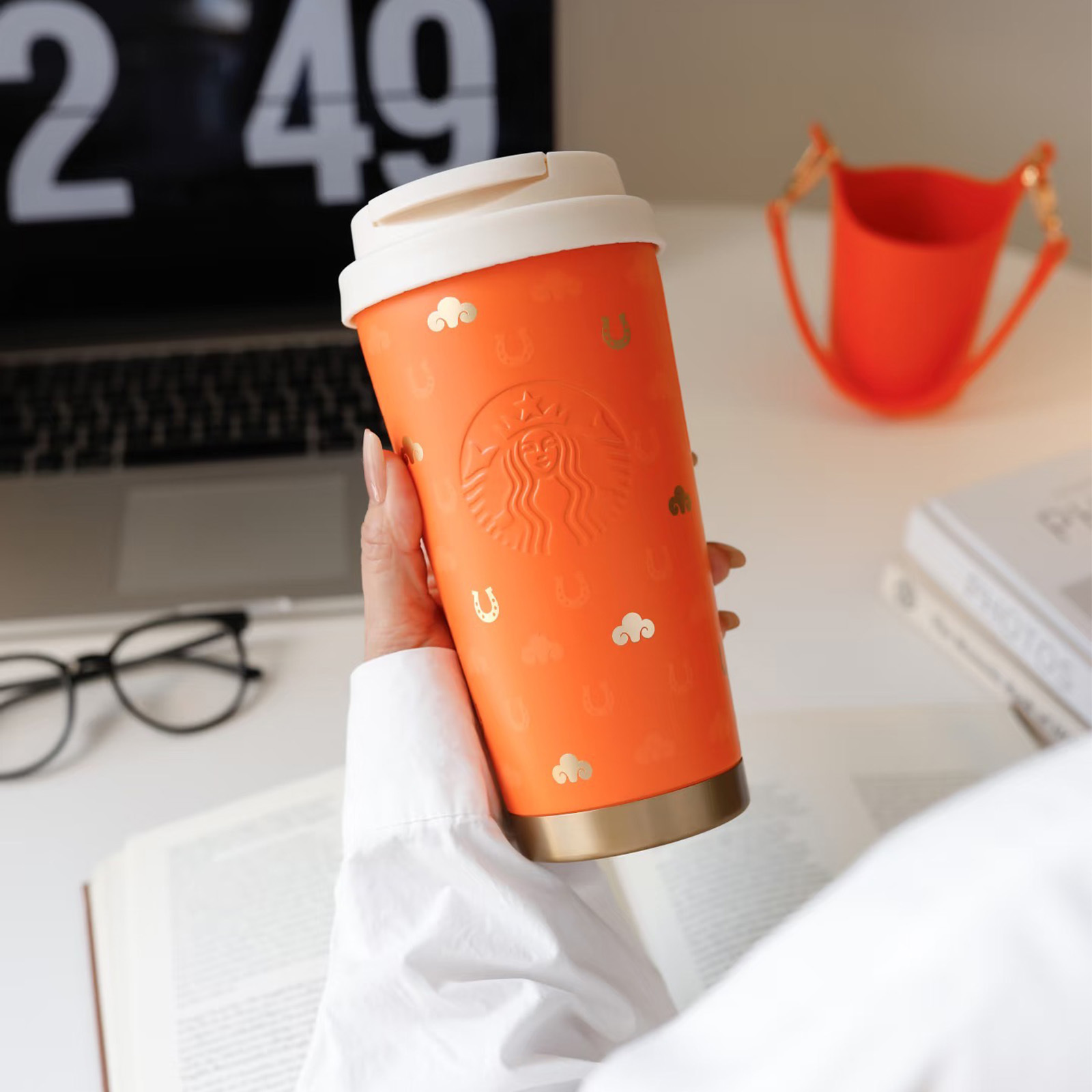 STARBUCKS 星巴克 2026馬年限定 駿躍星程 愛馬仕橘 皮革 隨行杯 環保杯 水壺 保溫杯 咖啡杯 簡約 時尚 500ML 附皮革杯袋