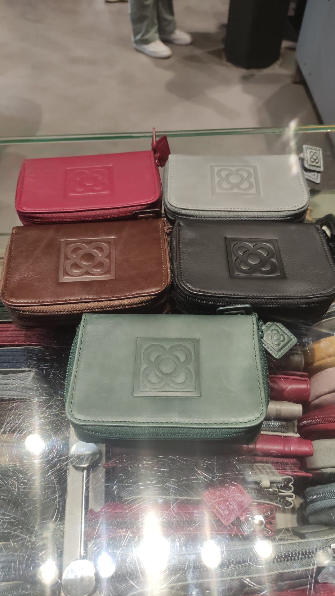 西班牙代購  Barcelona tile wallet (14 x 11 cm)