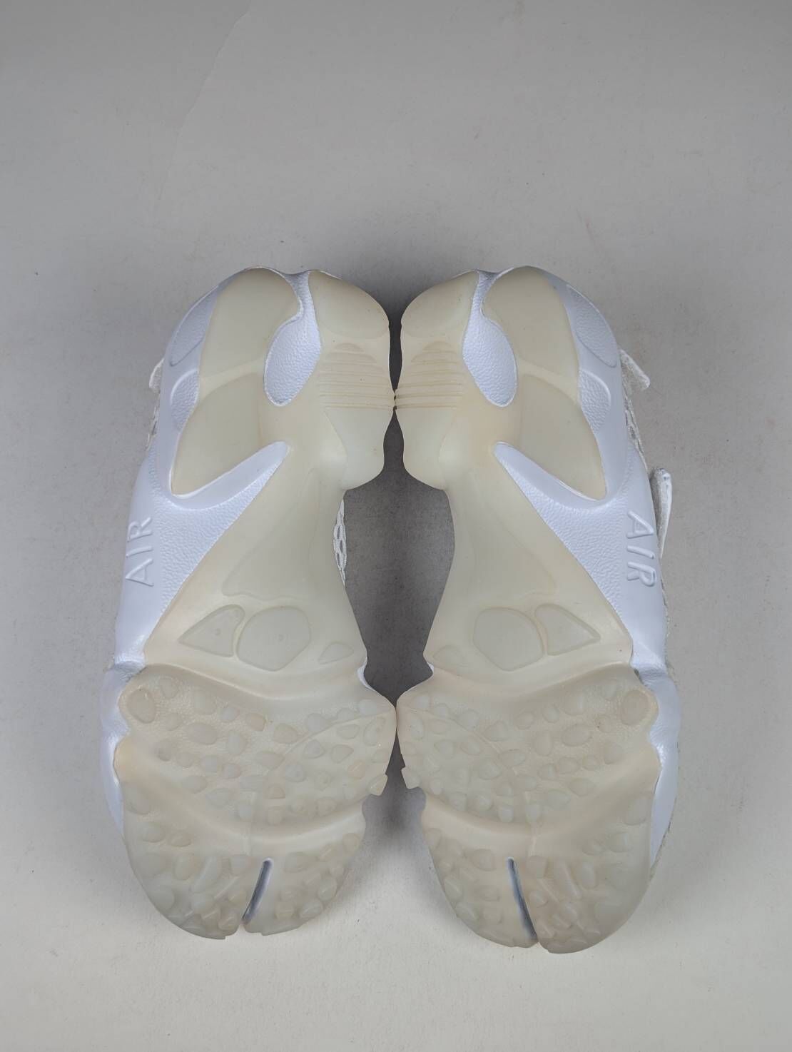 左右鞋底鞋面泛黃 848386-100/5 W NIKE AIR RIFT BR 忍者鞋 白色