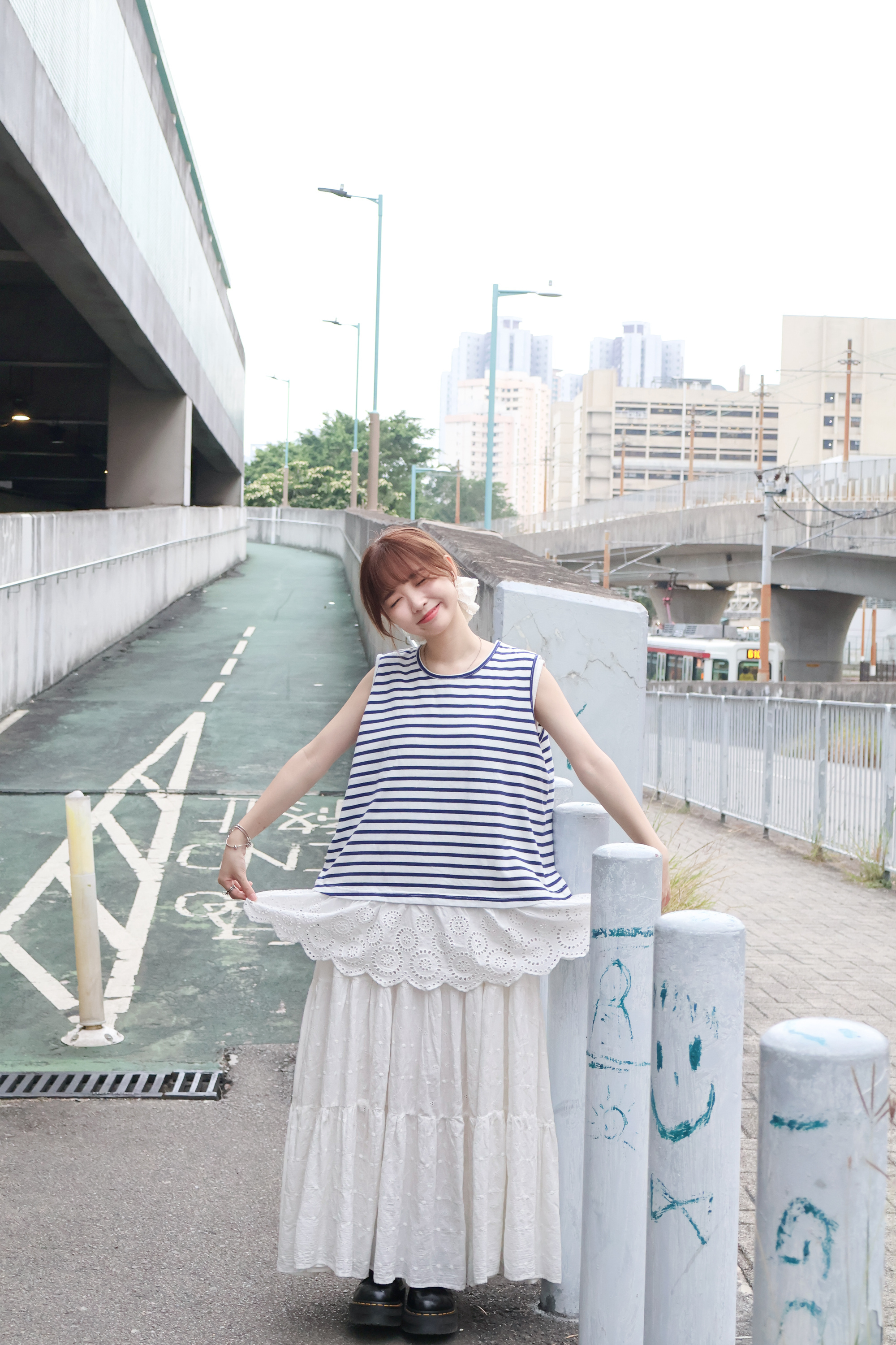 襯衫好幫手！間條通花下擺背心 · 2色入