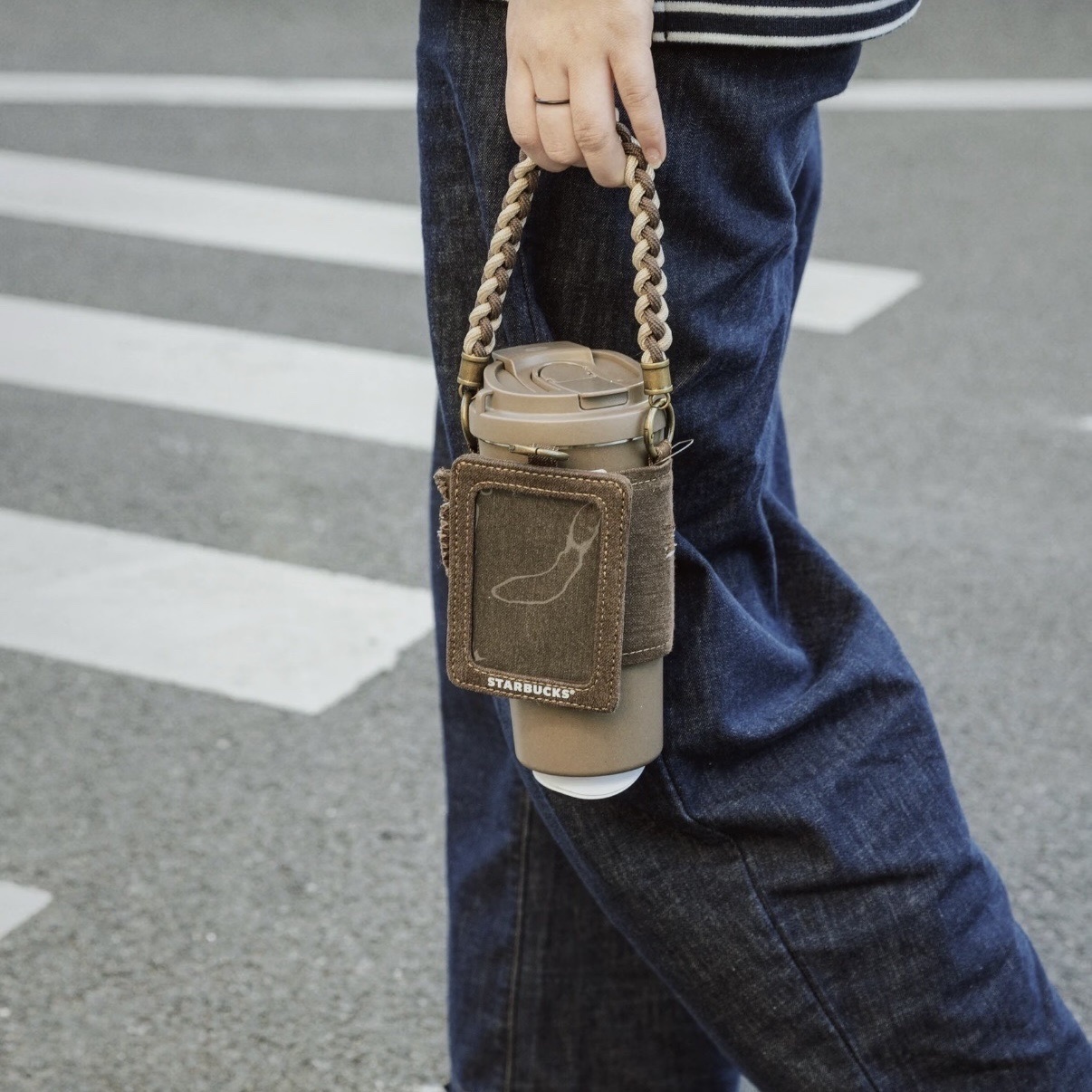 （預購） Starbucks 星巴克 咖韵新生系列 不鏽鋼保溫杯 附編織卡片夾杯套