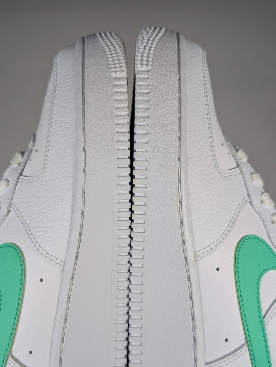 左腳外側,鞋舌泛黃 右腳鞋帶泛黃 315115-164/7.5 NIKE AIR FORCE 1 AF1 TIFFANY 薄荷綠