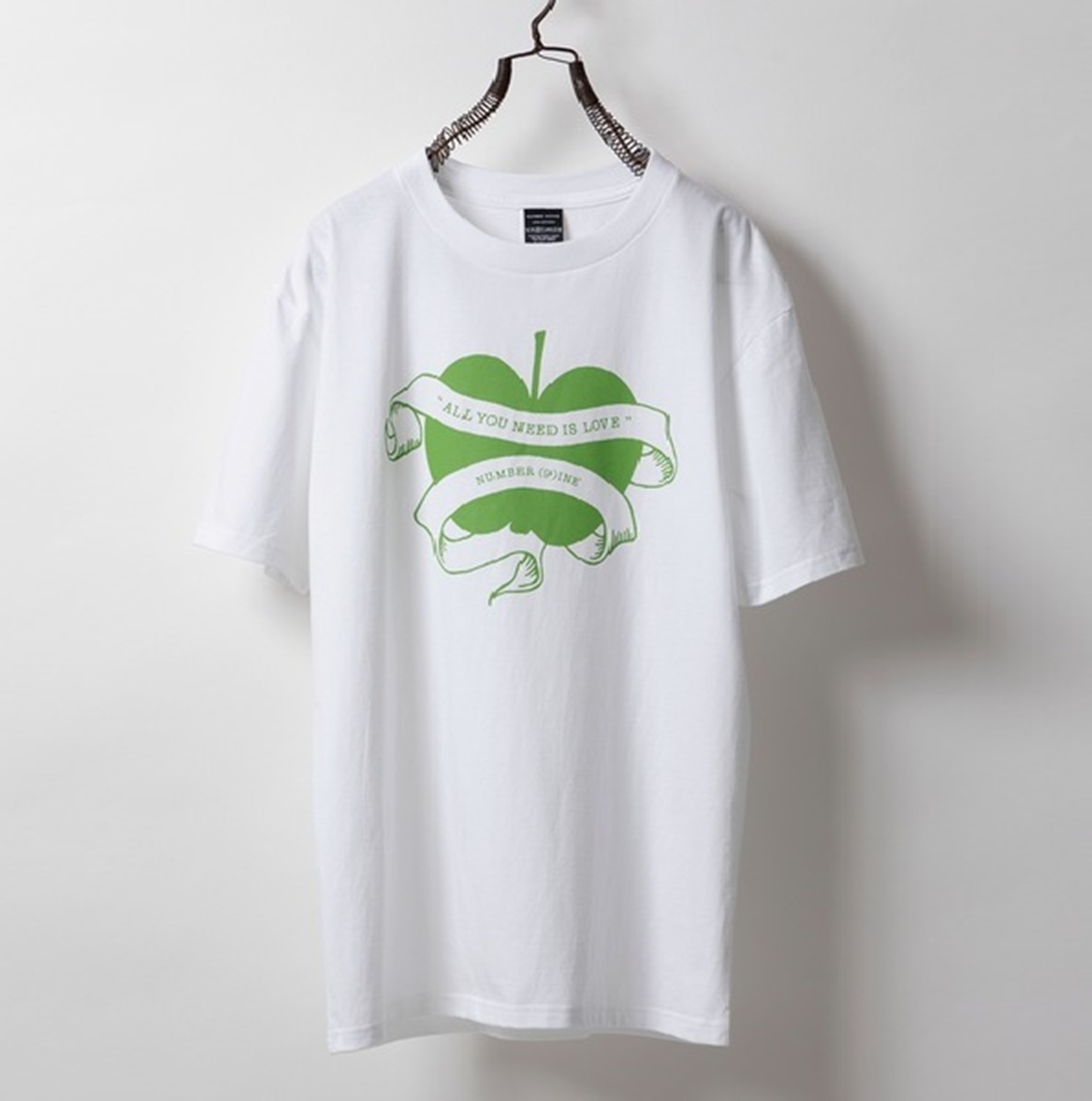 NUMBER NINE GREEN APPLE T-SHIRT - WHITE PRE ORDER ITEM (預訂中)
