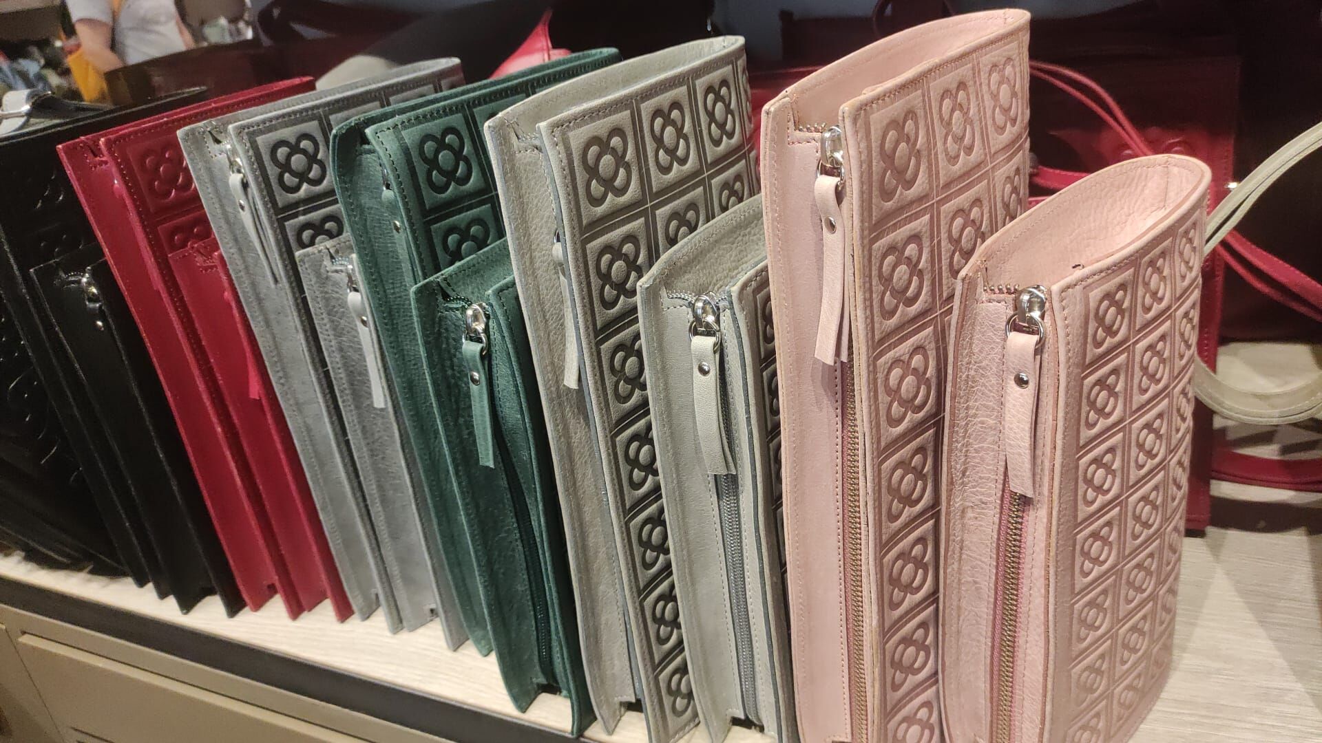 西班牙代購 Barcelona Tile Clutch Bag