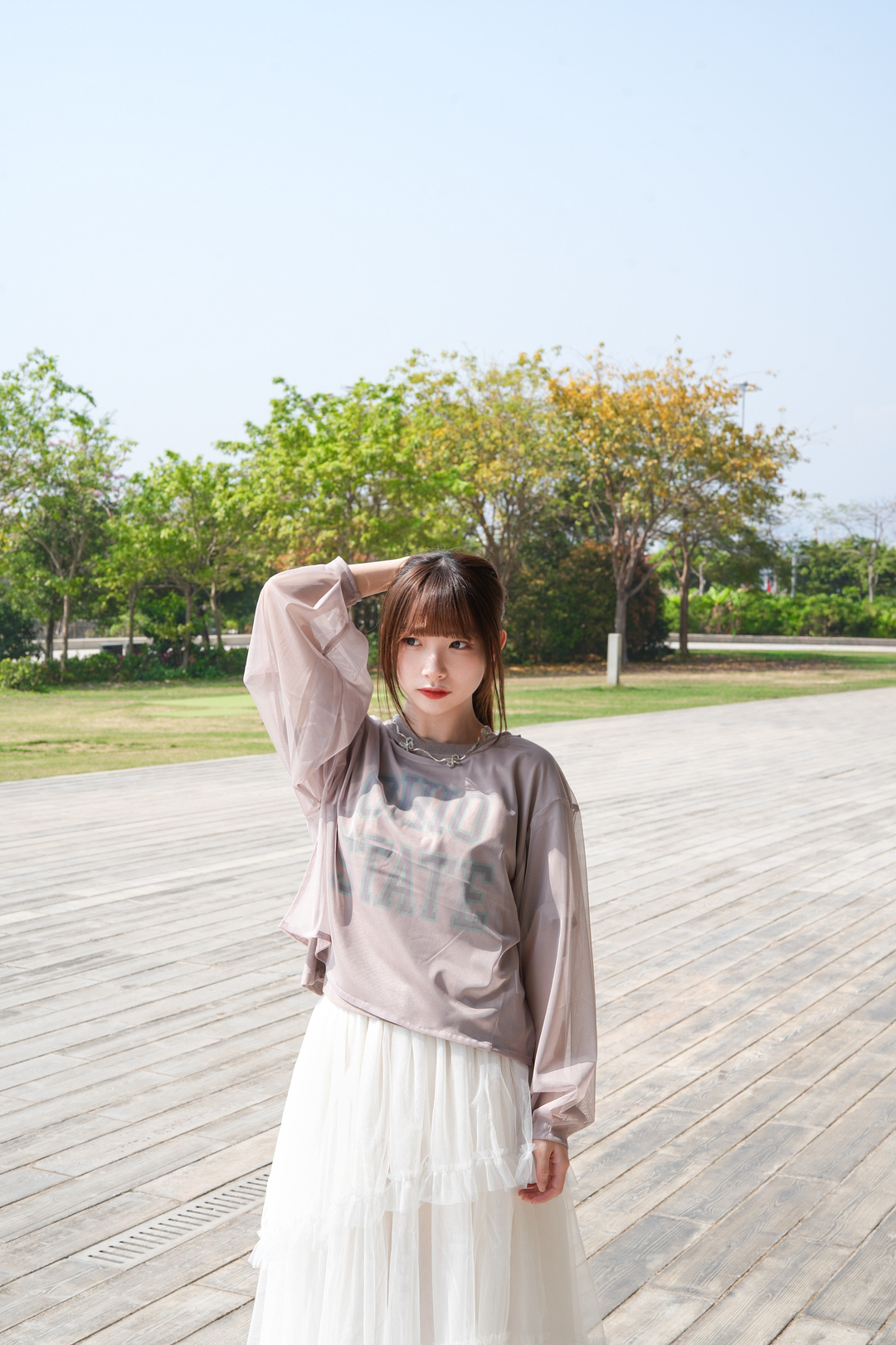 一Set兩件！字母Tee連紗面罩衫 (可分開穿) · 3色入