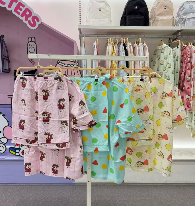 韓國代購 SPAO 蠟筆小新短袖睡衣套裝SP0331